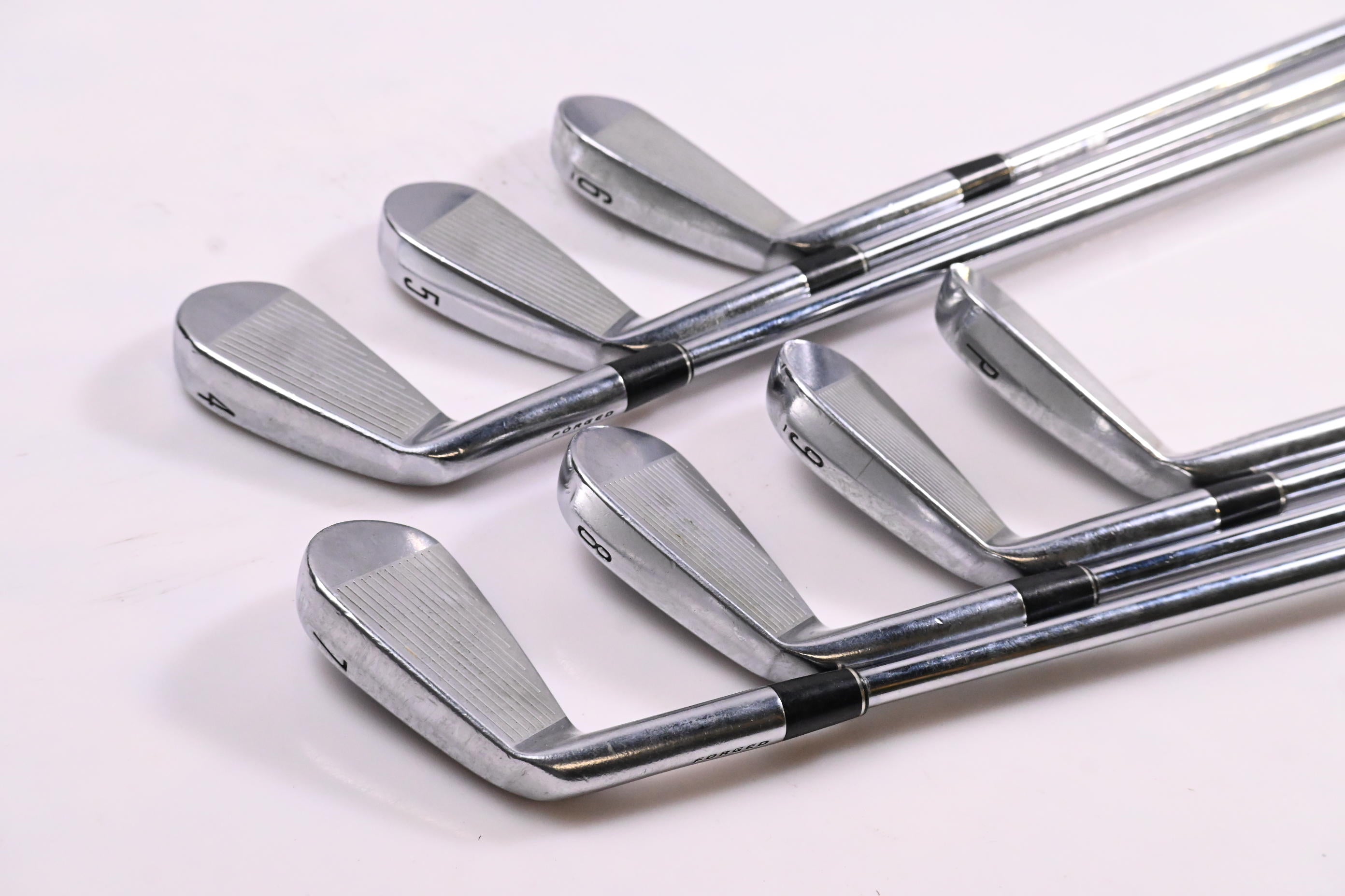 Srixon ZX7 Irons / 4-PW / Stiff Flex N.S.Pro Modus³ Tour 120 Shafts