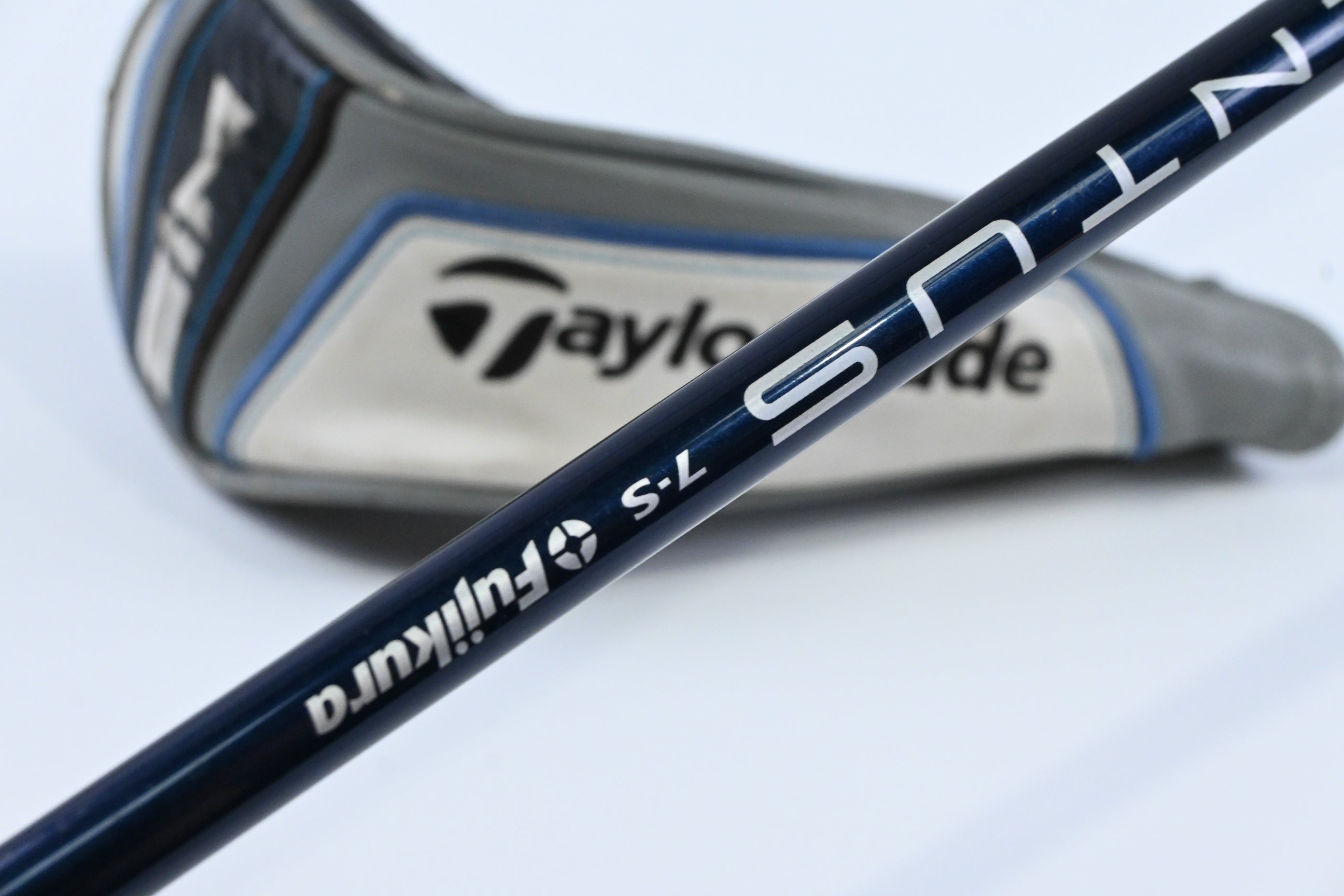 Taylormade SIM Max #3 Hybrid / 19 Degree / Stiff Flex Fujikura Ventus Blue 7