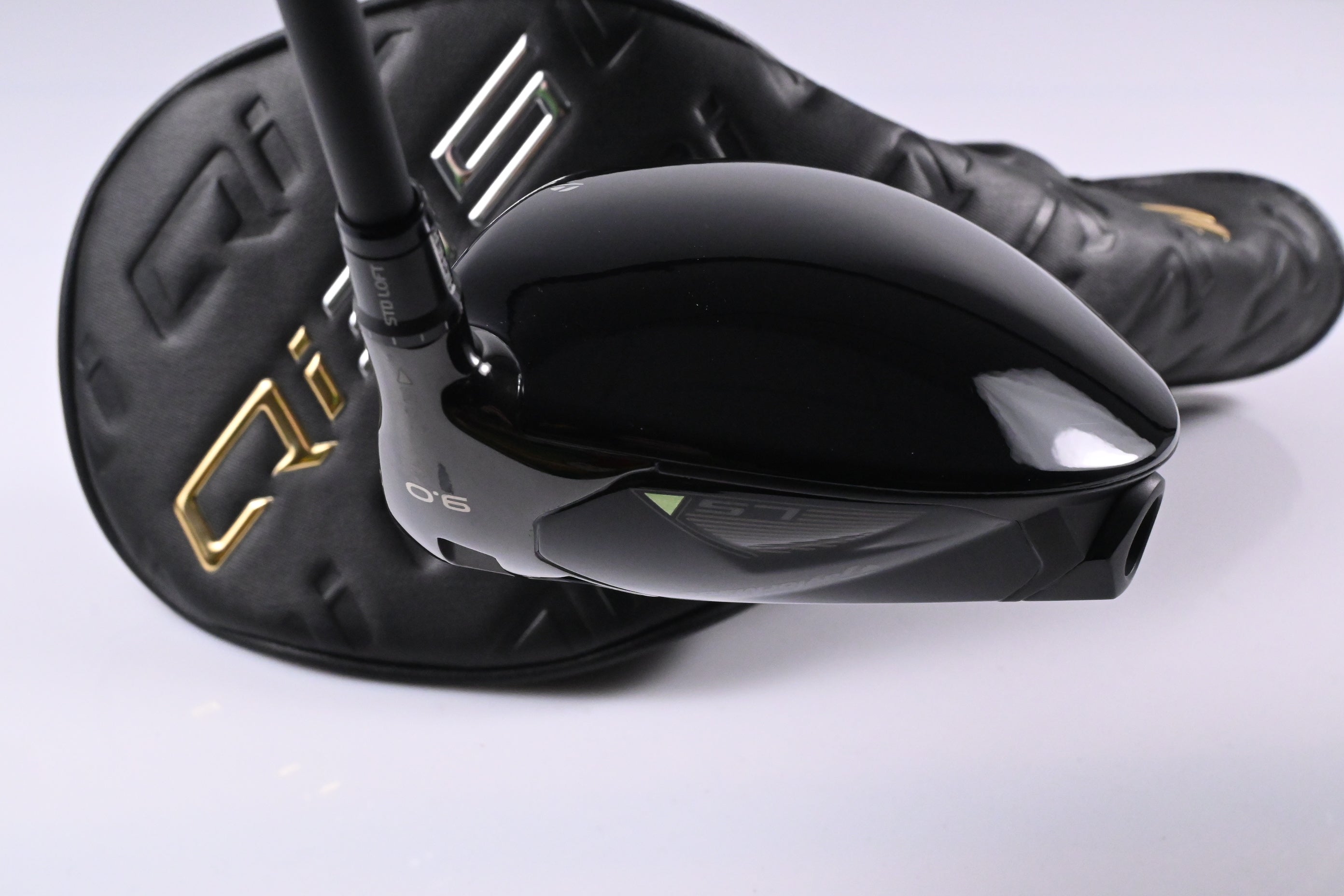 Taylormade Qi35 LS Designer Series Driver / 9 Degree / Stiff Flex Kai'li CB Blue