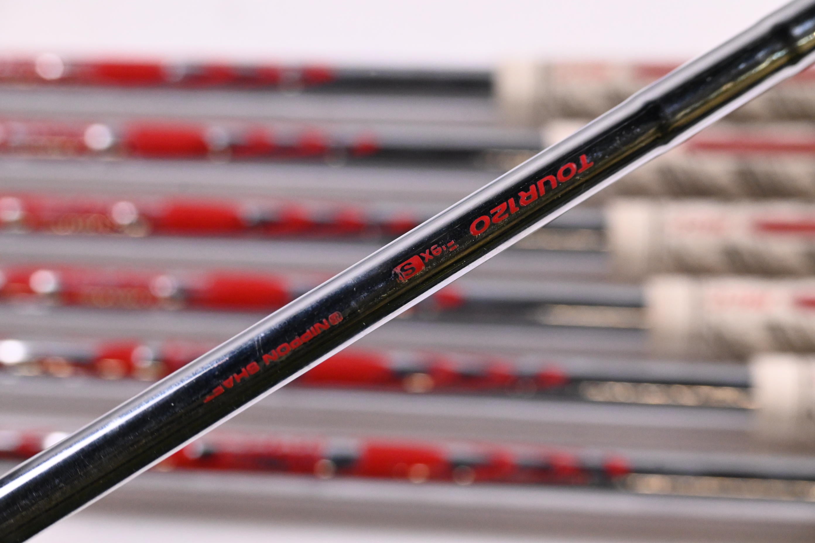 Srixon ZX7 Irons / 4-PW / Stiff Flex N.S.Pro Modus³ Tour 120 Shafts