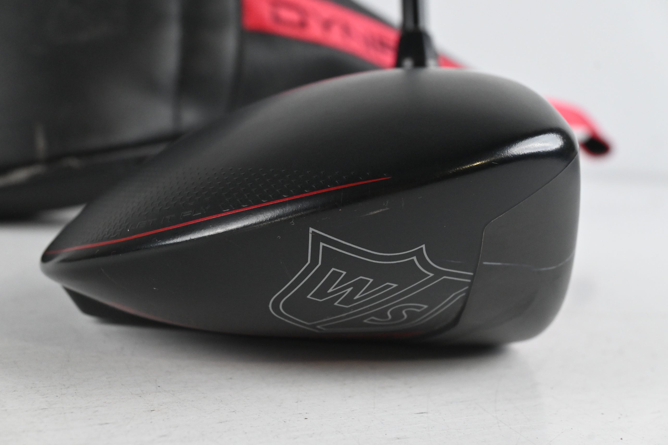 Wilson Dynapower Titanium 2023 Driver / 8 Degree / X-Flex Kai'li White 60 Shaft