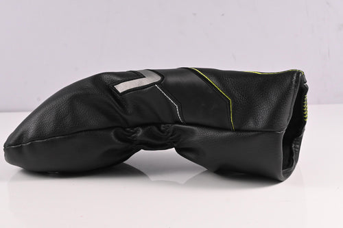 Left Hand Wilson Launch Pad 2022 Driver / 10.5 Degree / Regular Flex Evenflow 55 Shaft