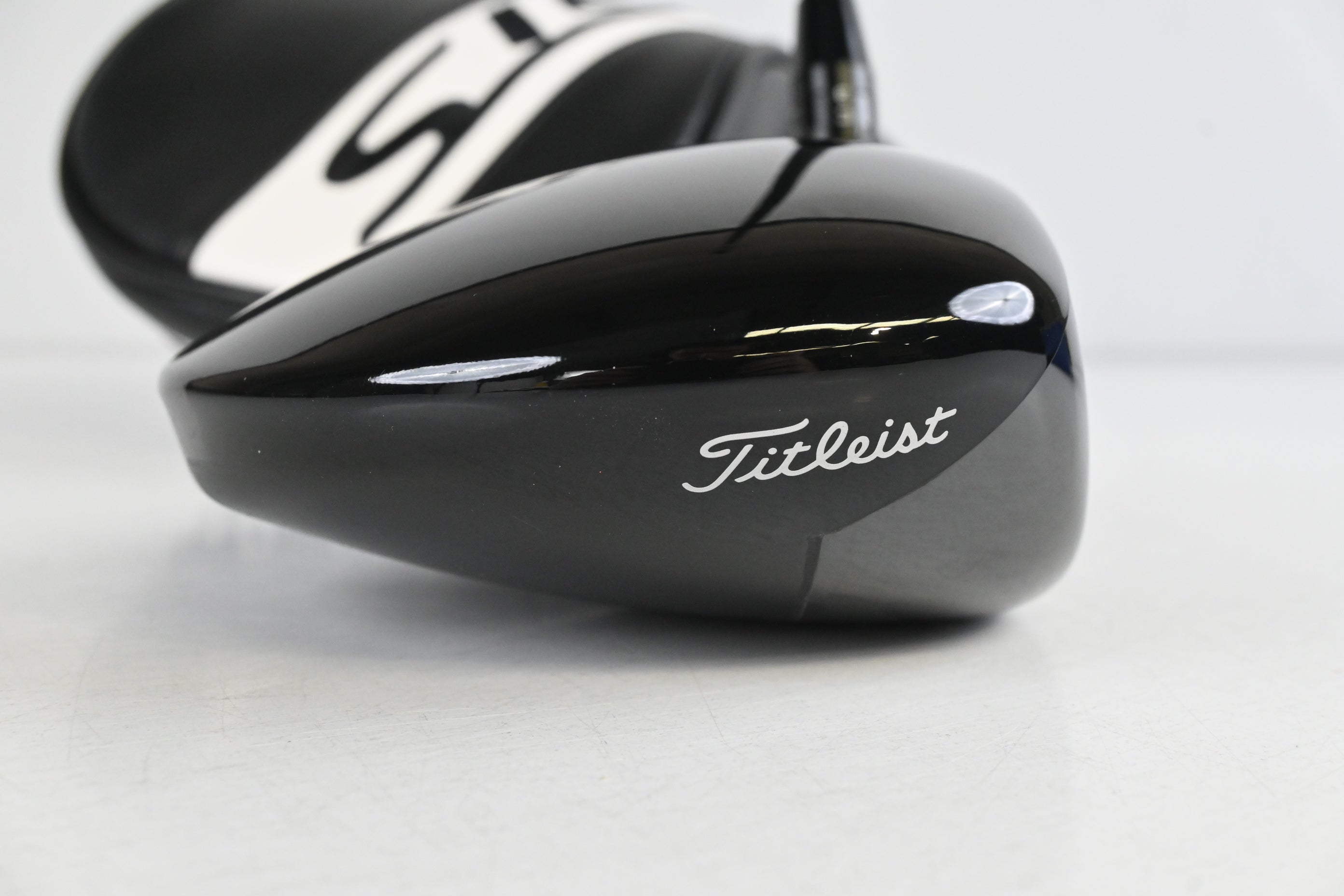 Titleist GTS2 Driver / 9 Degree / Stiff Flex Tensei 1K White 65 Shaft