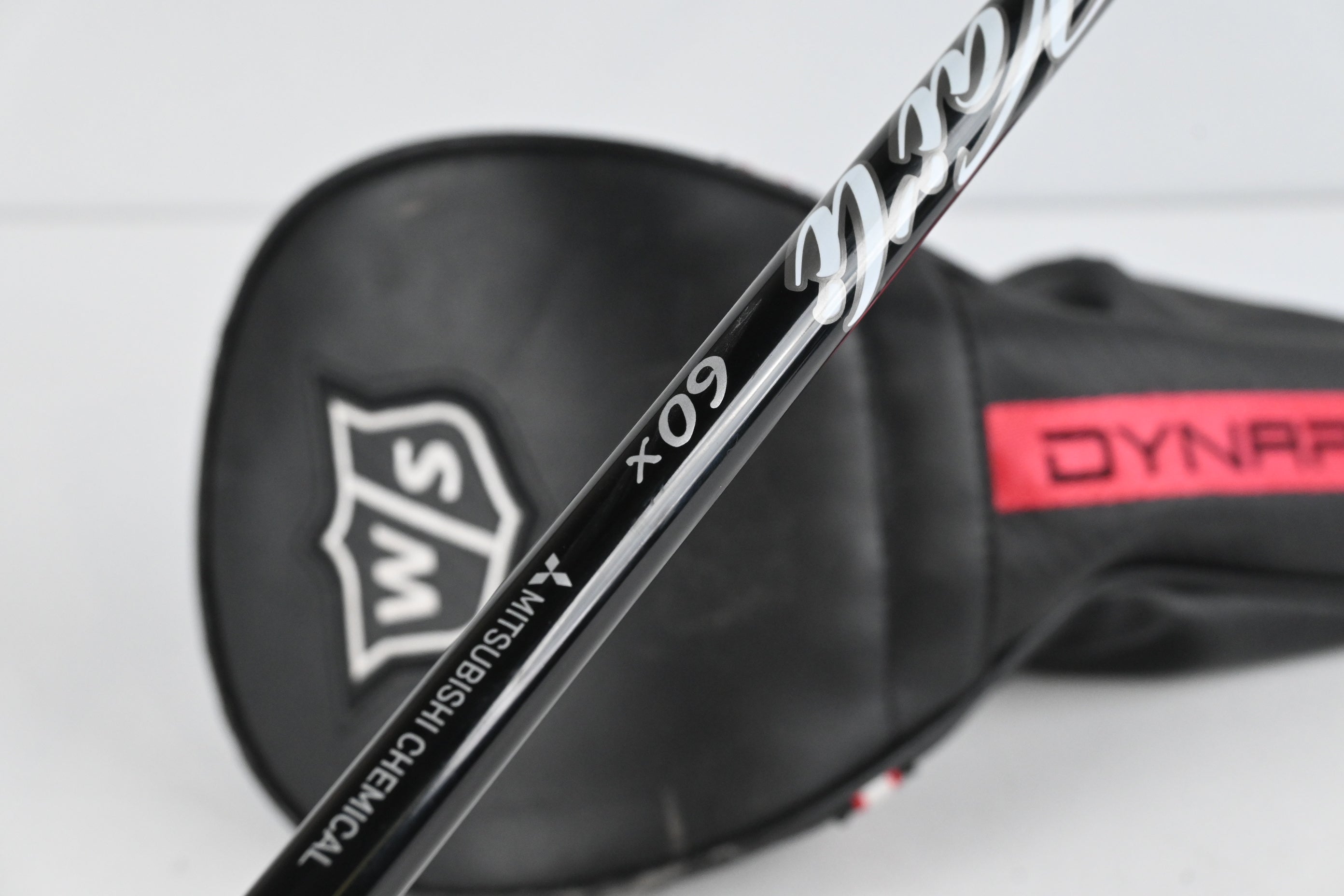 Wilson Dynapower Titanium 2023 Driver / 8 Degree / X-Flex Kai'li White 60 Shaft