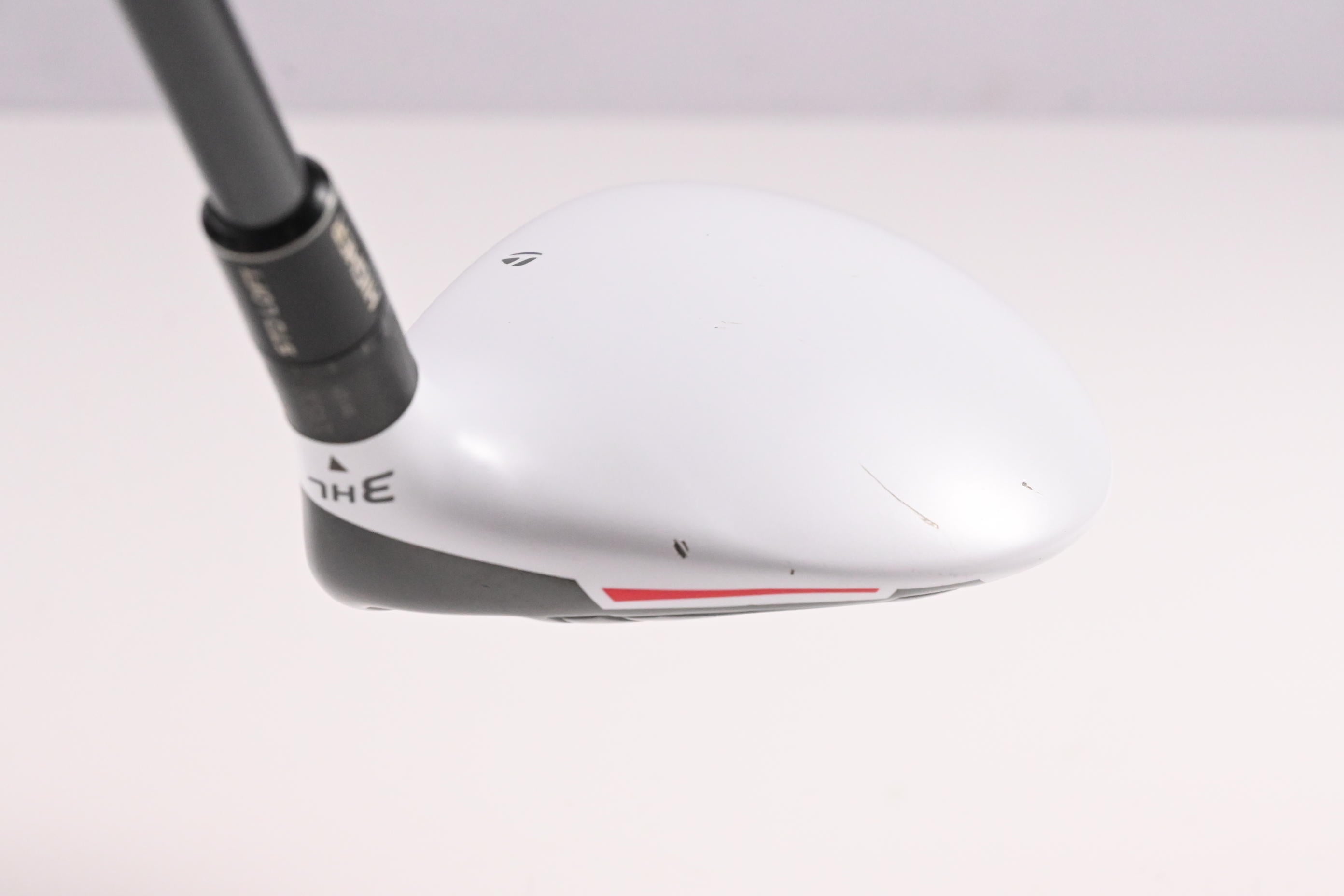 Taylormade R15 #3 Wood / 17 Degree / Regular Flex Fujikura Speeder Evolution 67