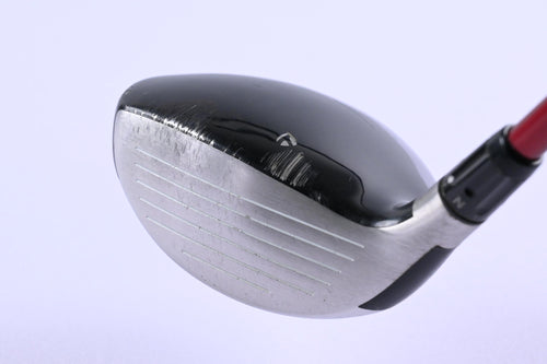 Taylormade R9 #3 Wood / 13 Degree / Stiff Flex Fujikura Motore F1 85 Shaft