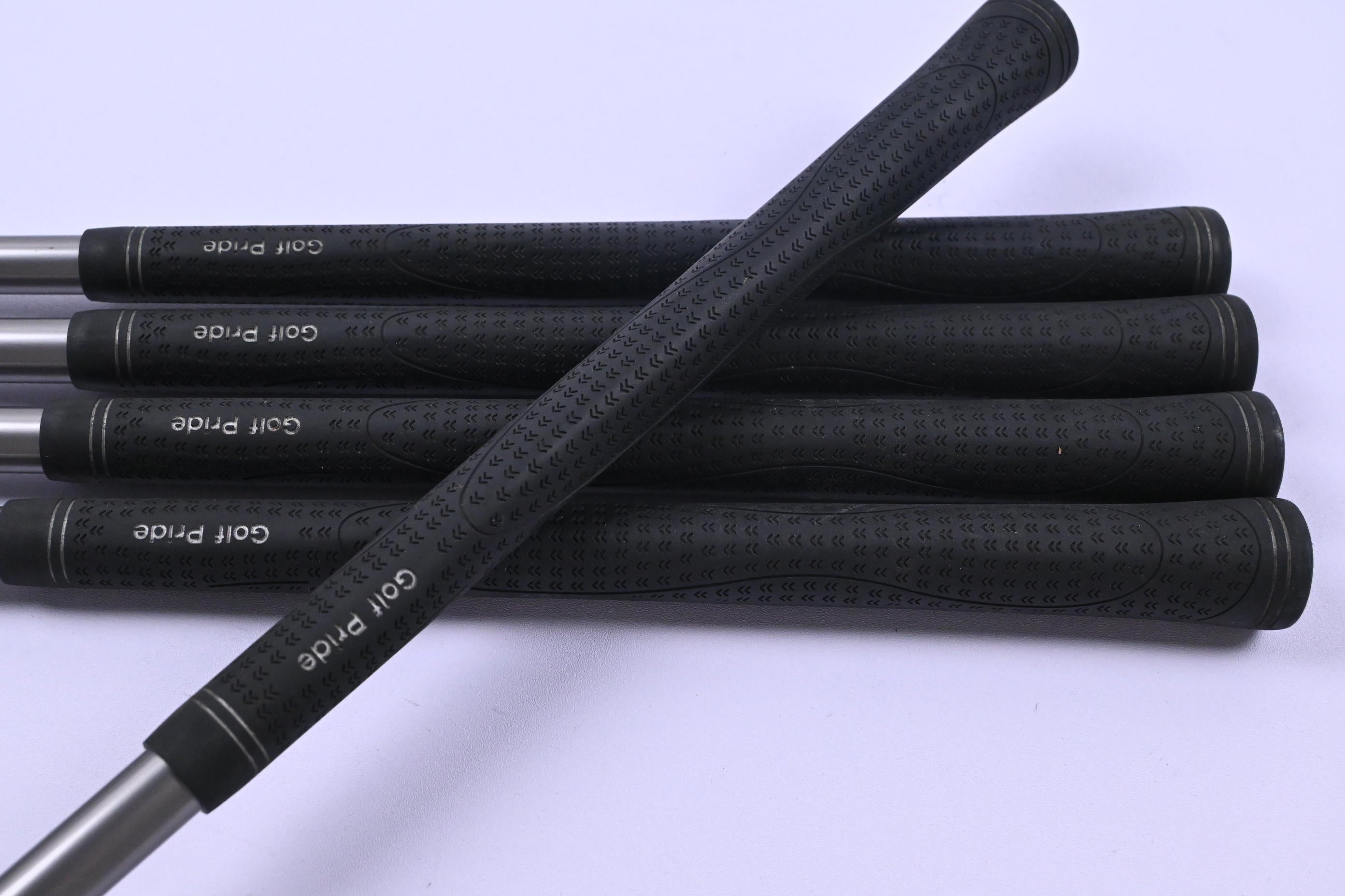 Cobra 3100 I/H Irons / 7-PW+SW / Regular Flex Cobra NV-HL 70 Shafts
