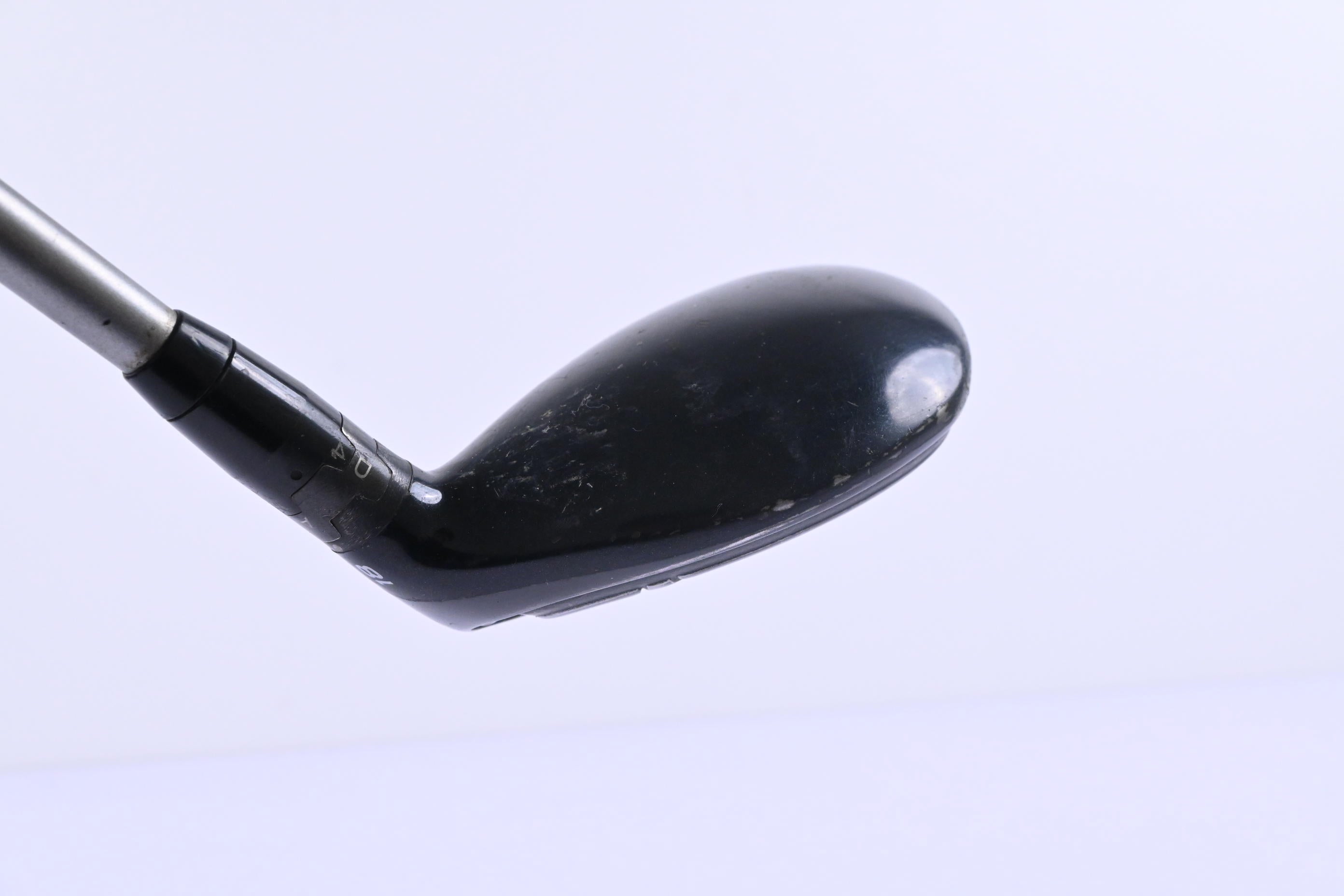 Titleist 915H #2 Hybrid / 18 Degree / Stiff Flex Diamana S+ 70
