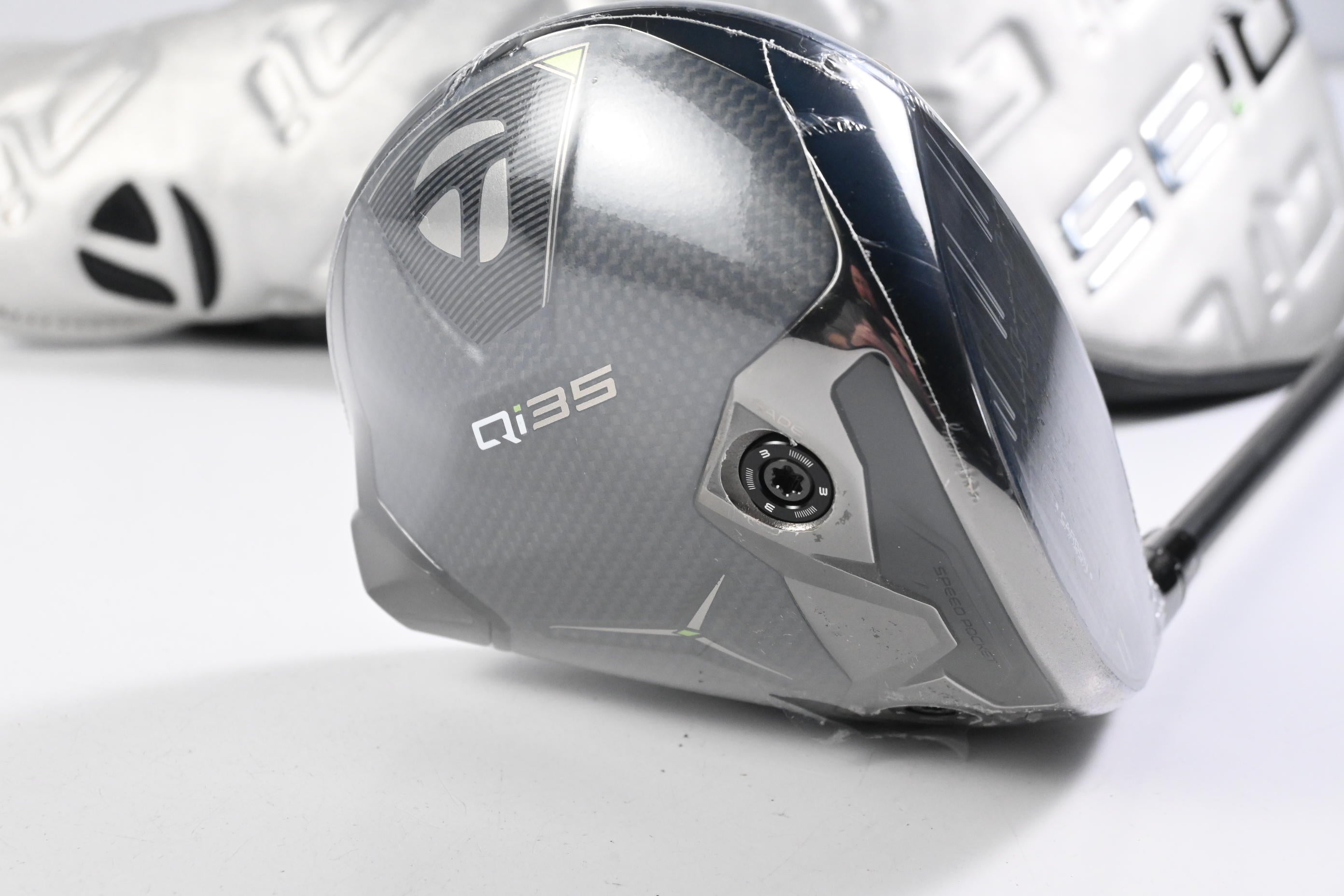 Taylormade Qi35 LS Driver / 9 Degree / Stiff Flex Fujikura Ventus Blue 5 Shaft