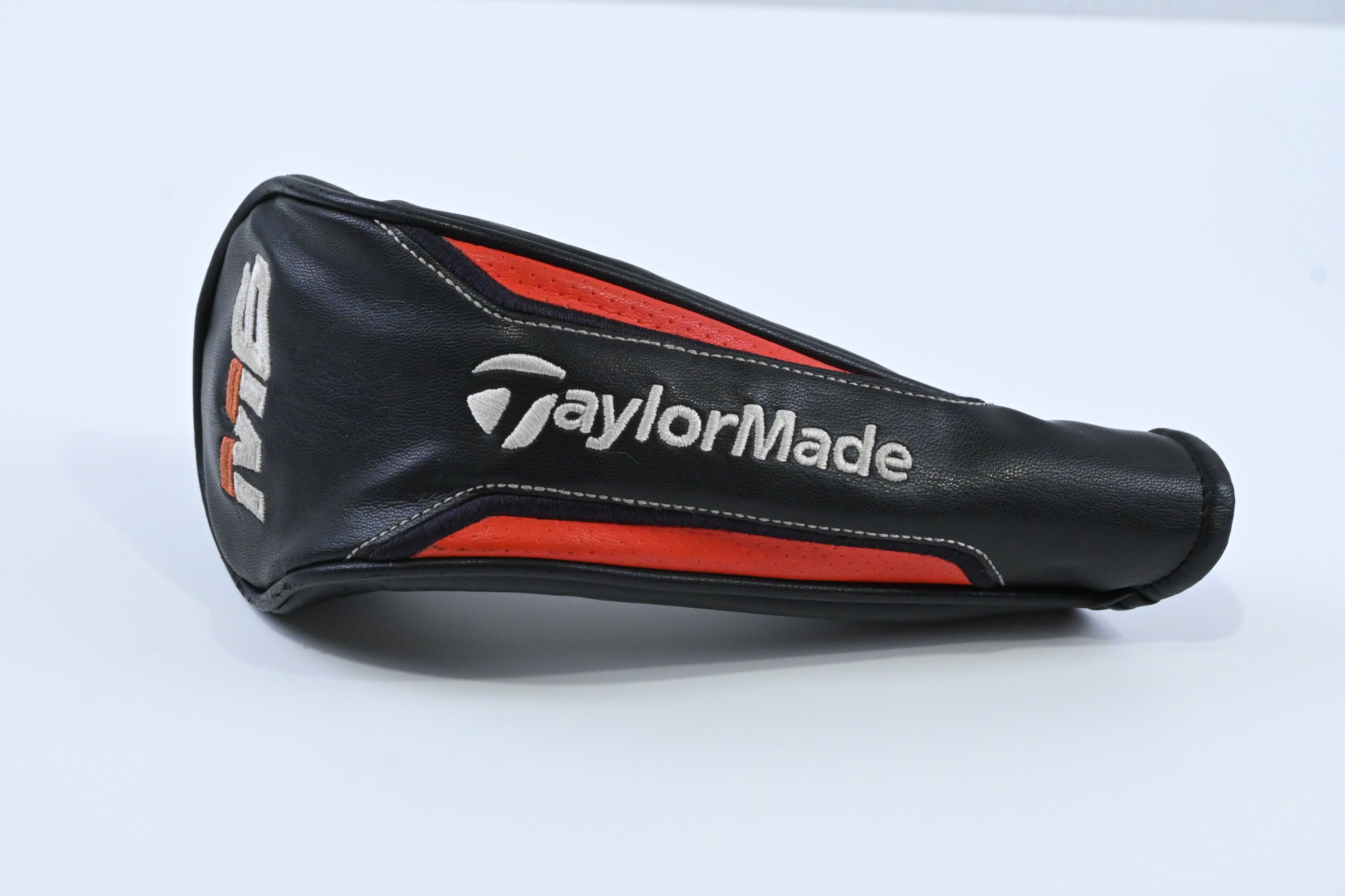 Taylormade M6 #4 Hybrid / 22 Degree / Stiff Flex Fujikura Atmos Orange 7 Shaft