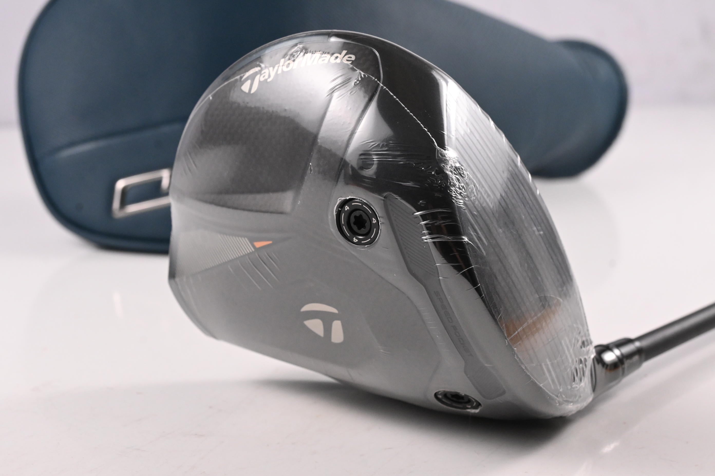 Taylormade Qi4D Driver / 9 Degree / Stiff Flex Reax Blue 50 Shaft
