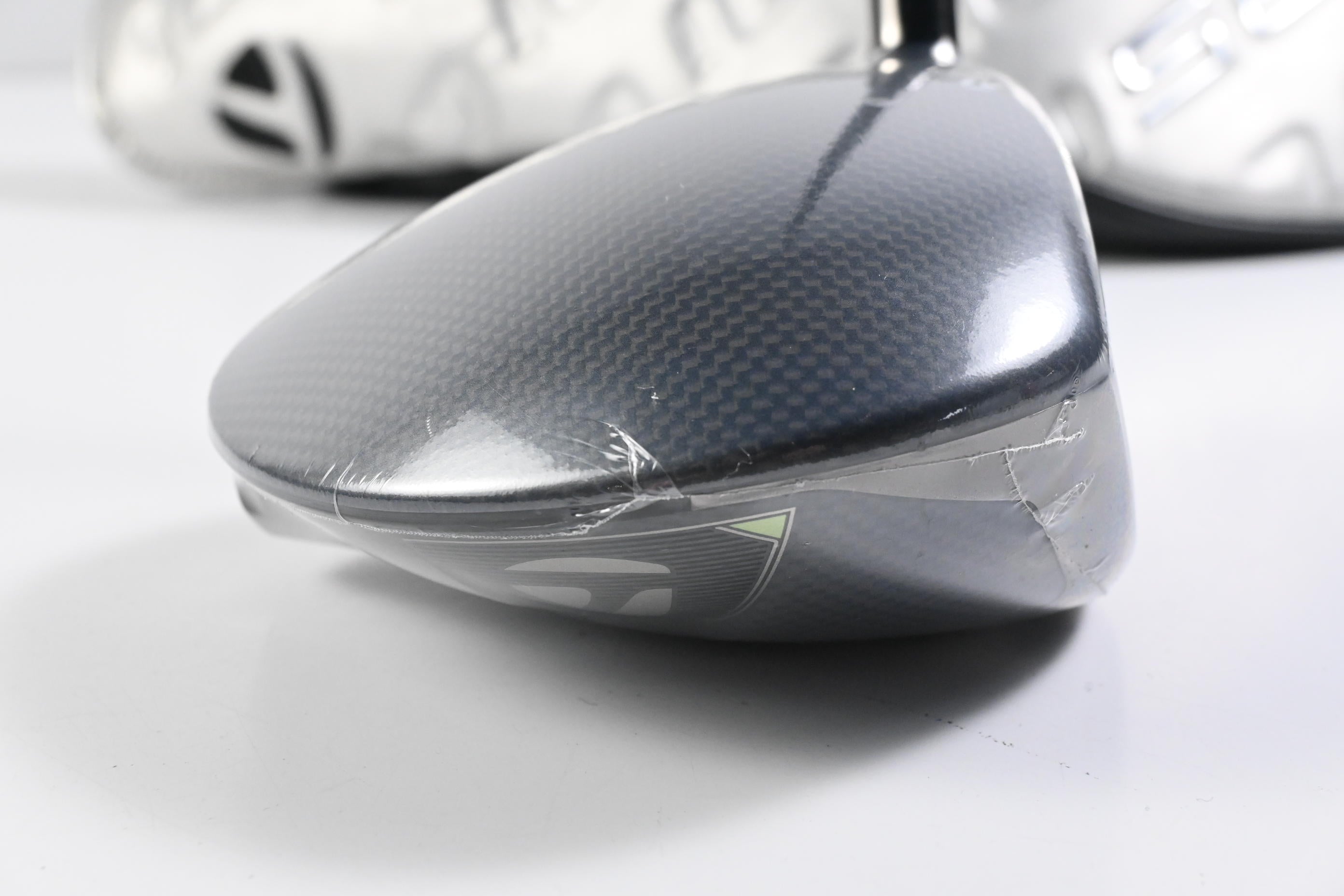 Taylormade Qi35 LS Driver / 9 Degree / Stiff Flex Fujikura Ventus Blue 5 Shaft