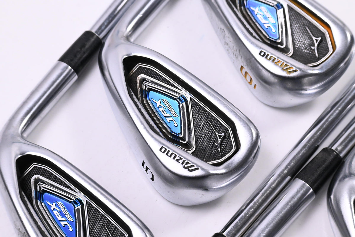 Mizuno JPX 825 Irons / 4-PW / Regular Flex Dynamic Gold R300 Shafts