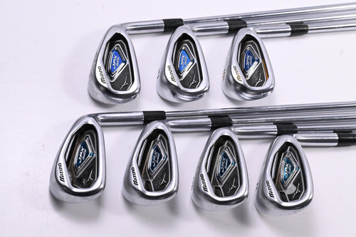 Mizuno JPX 825 Irons / 4-PW / Regular Flex Dynamic Gold R300 Shafts