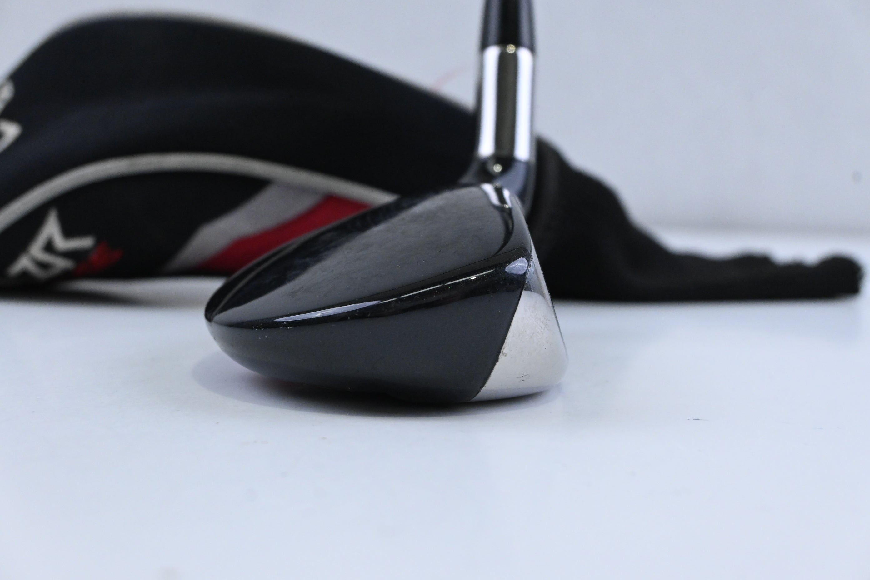 Callaway RAZR Edge #4 Hybrid / 22 Degree / Uniflex Callaway RAZR Edge 75 Shaft
