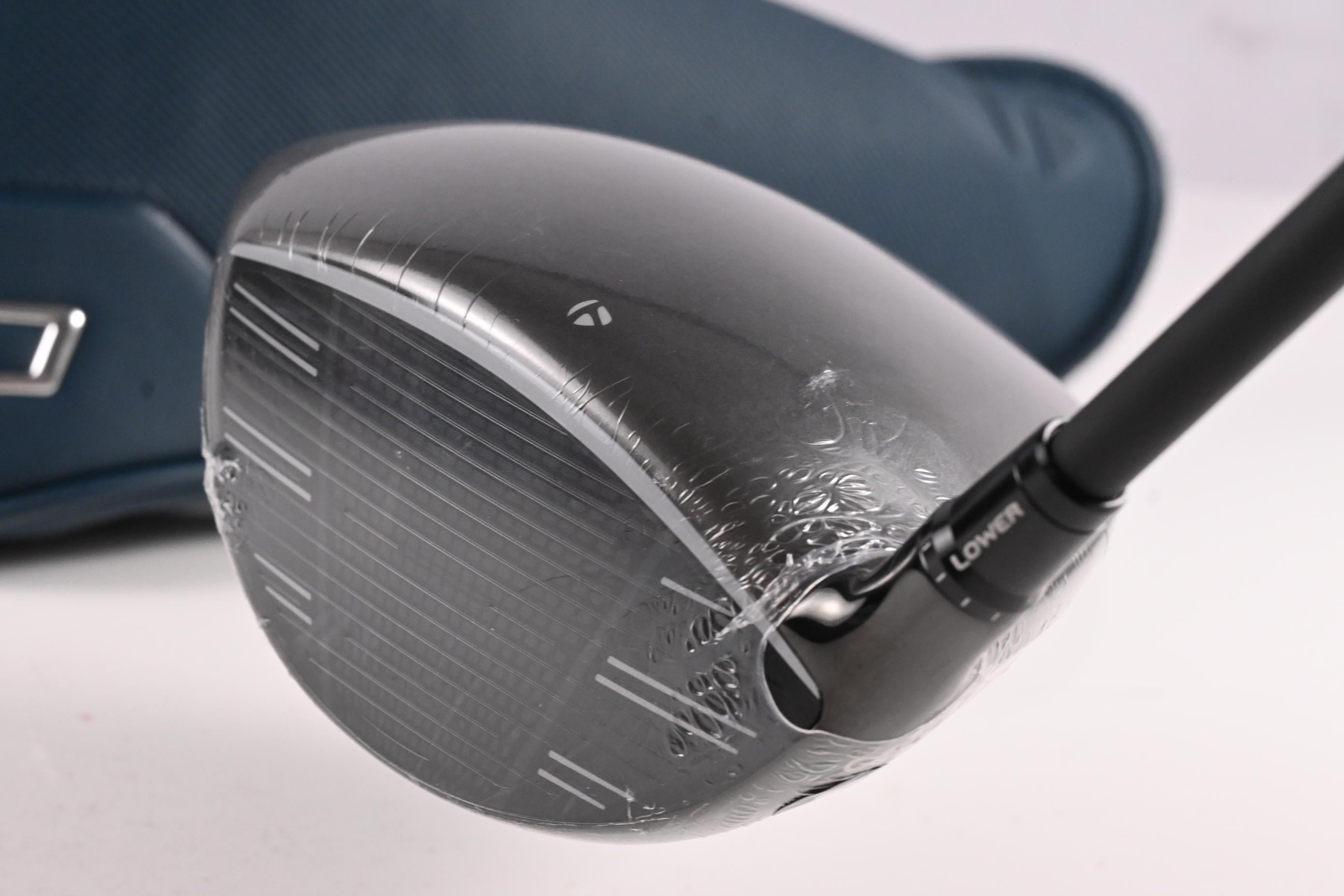 Taylormade Qi4D Driver / 9 Degree / Stiff Flex Reax Blue 50 Shaft