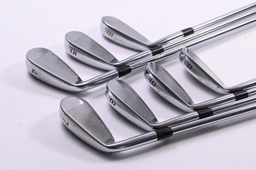 Mizuno JPX 825 Irons / 4-PW / Regular Flex Dynamic Gold R300 Shafts