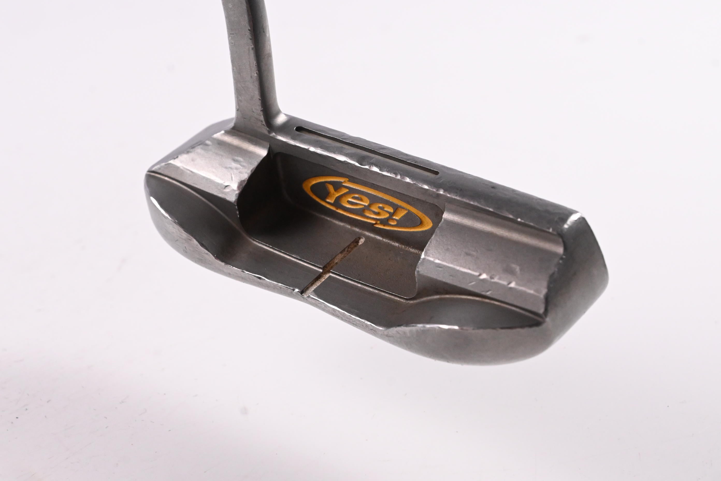 Yes! C-Groove Bella Putter / 34 Inch