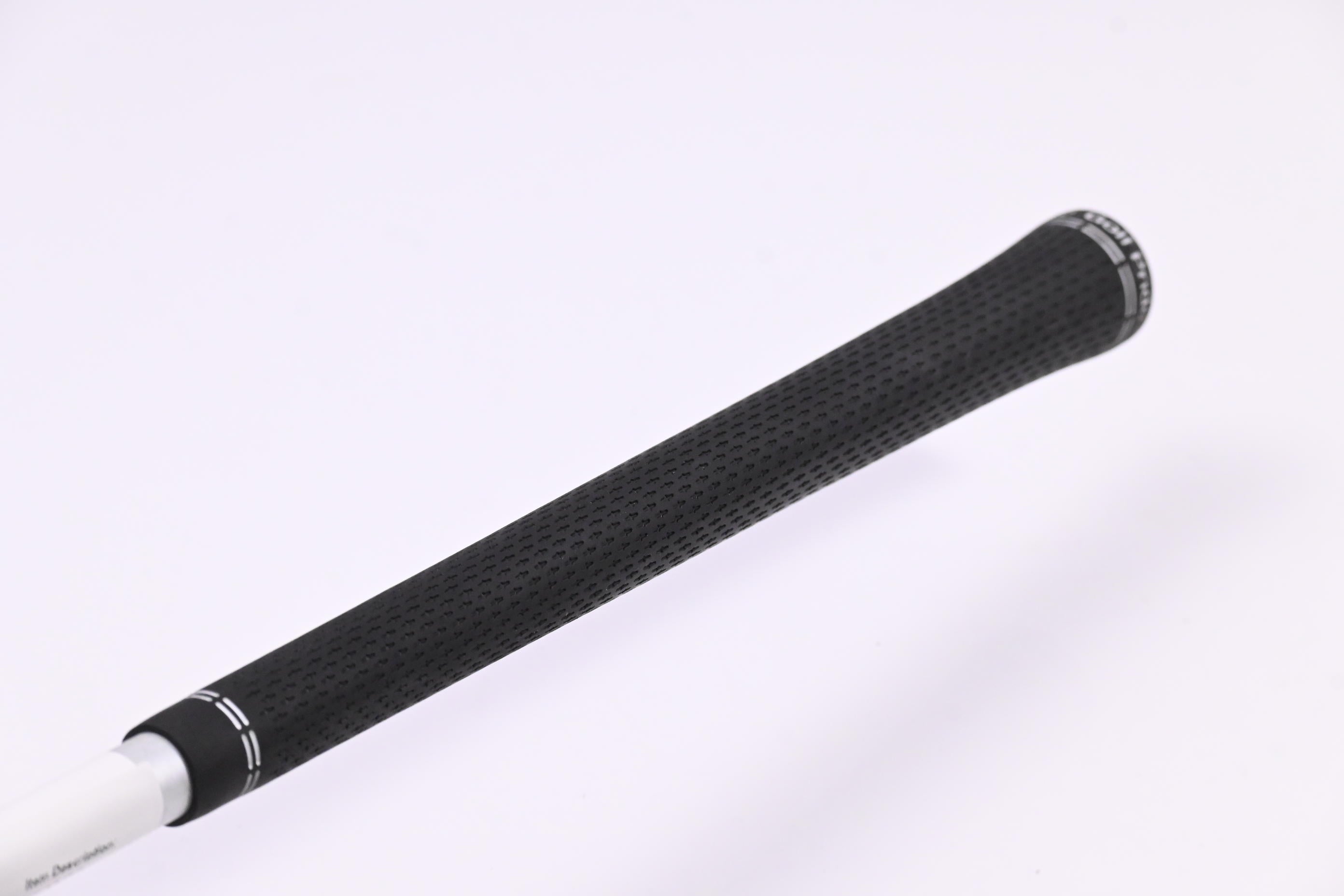Graphite Design Tour AD IZ-7 Driver Shaft / Stiff Flex / Titleist