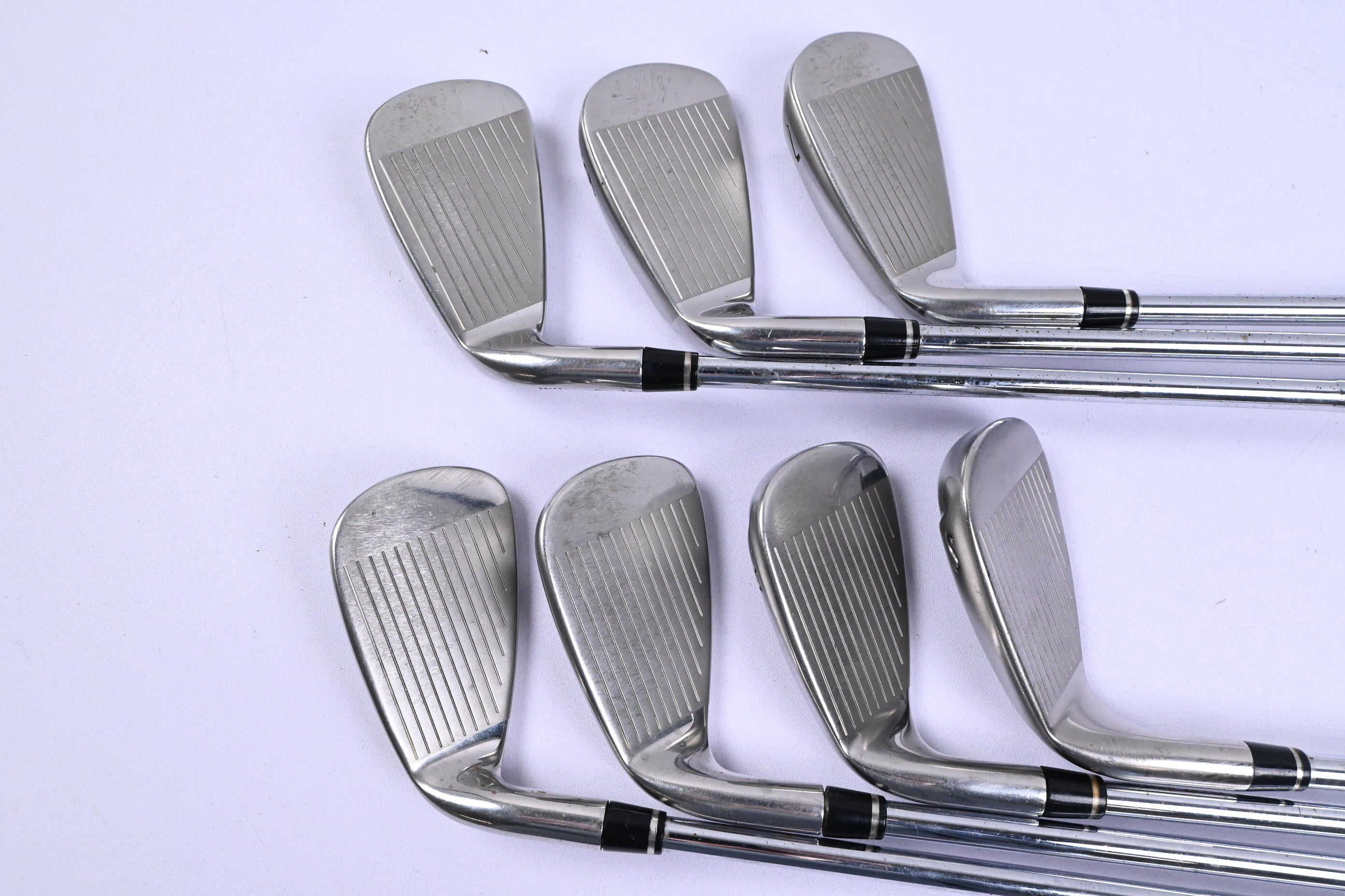 Wilson D100 Irons / 5-PW+SW / Uniflex SL 85 Super Light Shafts