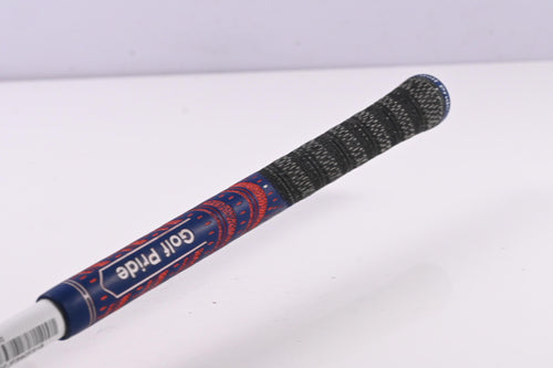 Titleist 915 D2 Driver / 9.5 Degree / Stiff Flex Diamana S+ Blue 60 Shaft