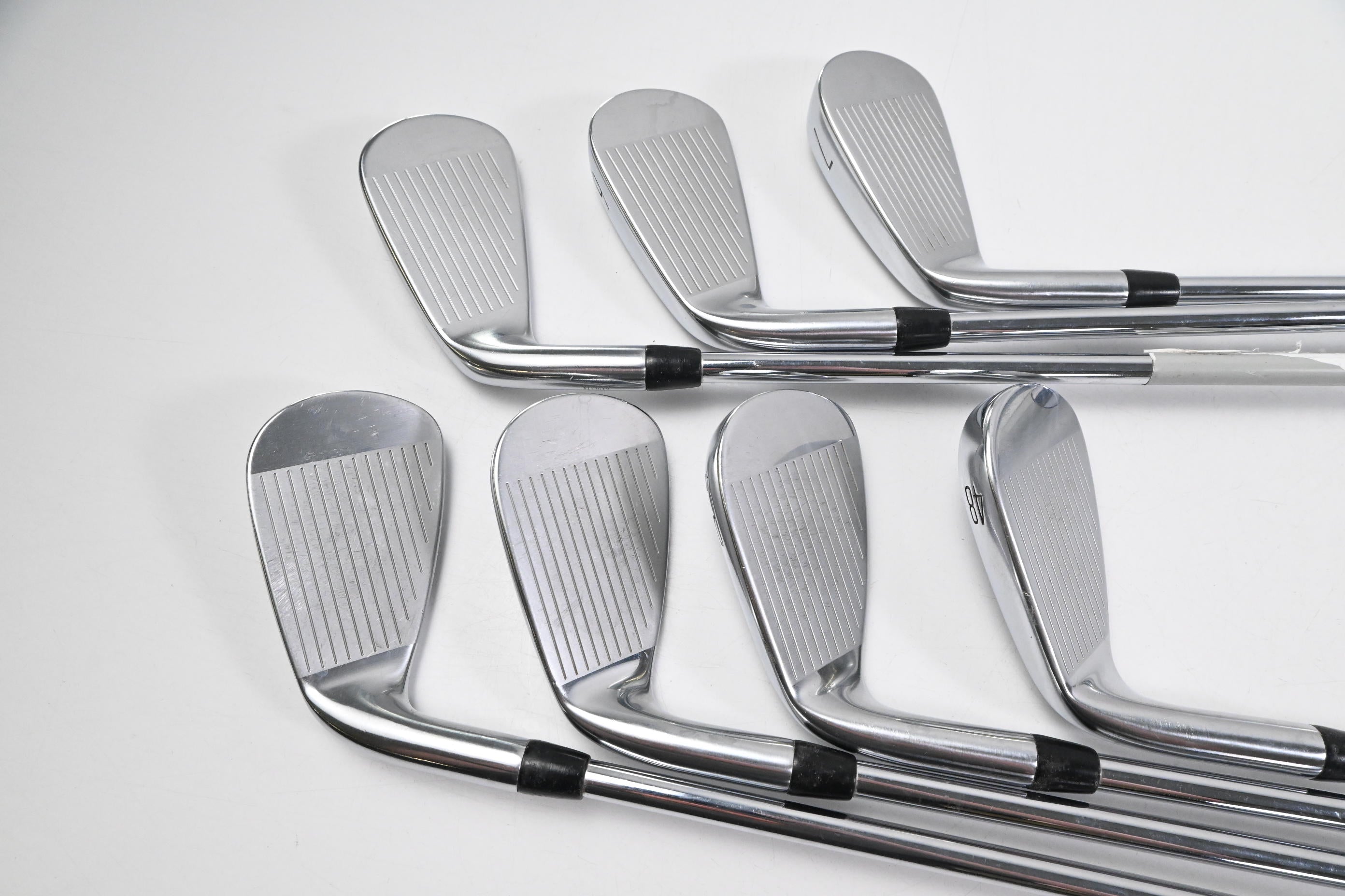 Titleist T350 Irons / 5-PW+GW / Regular Flex AMT Red R300 Shafts