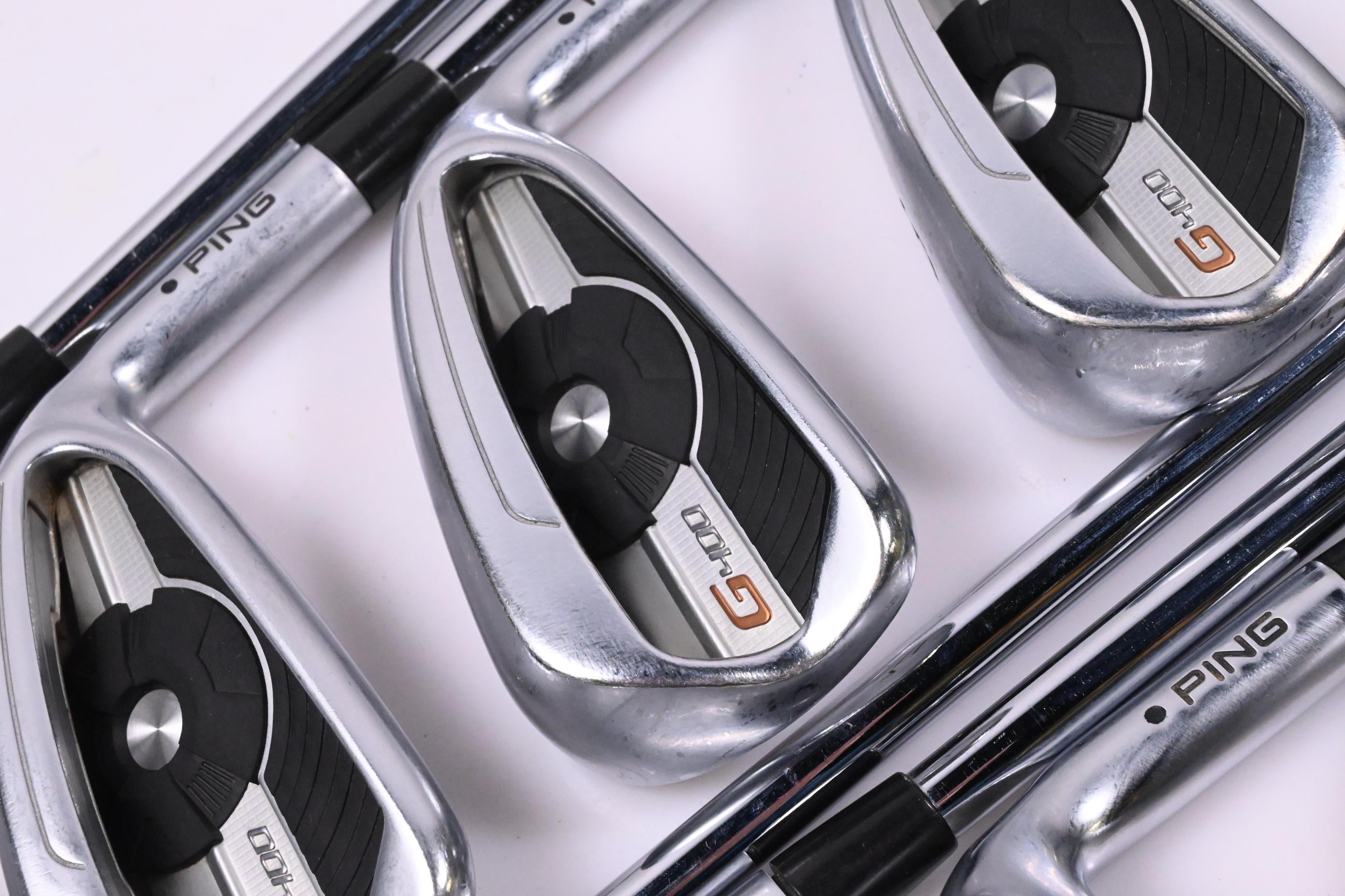 Ping G400 Irons / 5-PW+GW+SW / Black Dot / Stiff Flex Ping AMT 2.0 Shafts