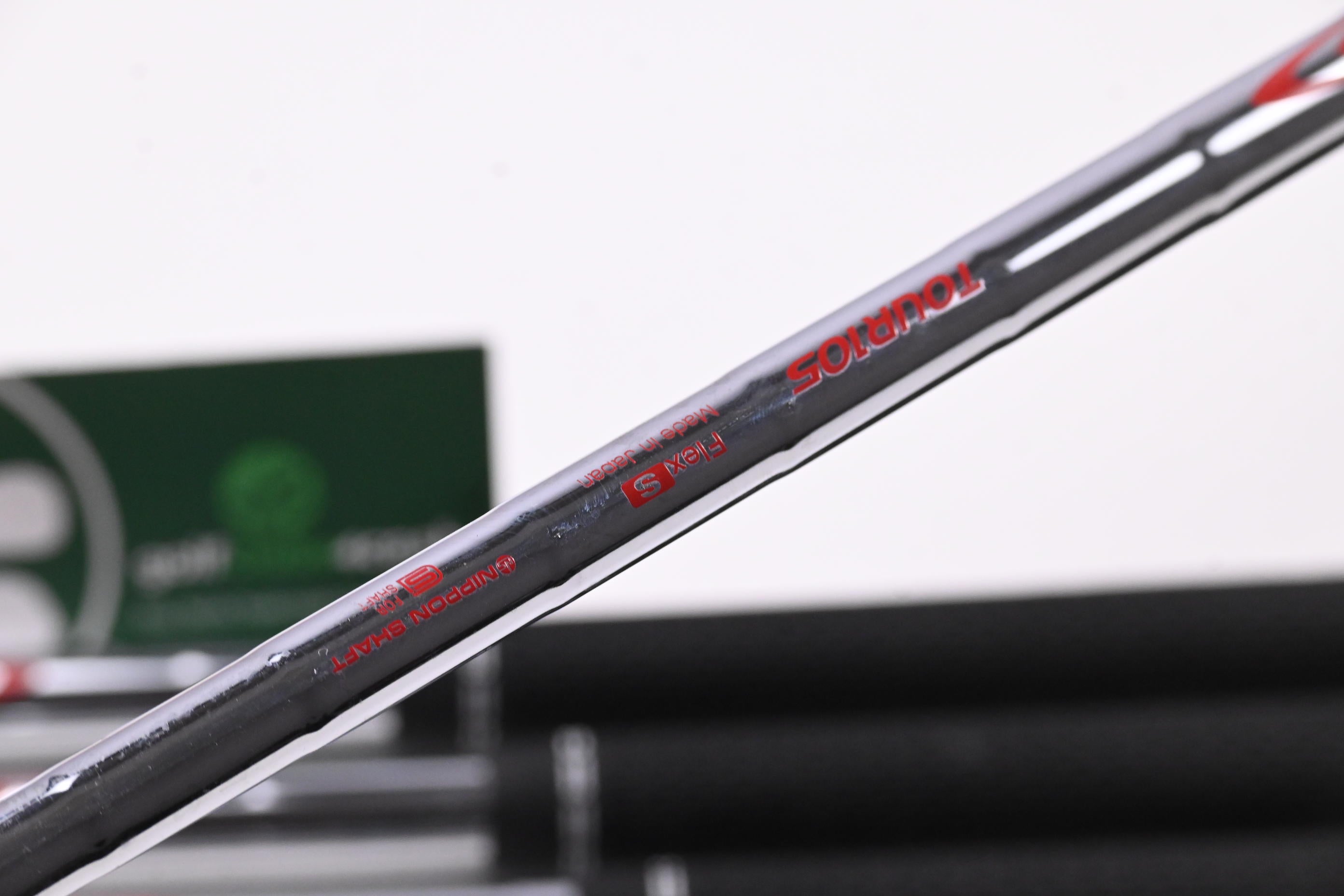 Srixon ZXi5/ZXi7 Irons / 4-9i / Stiff Flex N.S.Pro Modus³ Tour 105 Shafts