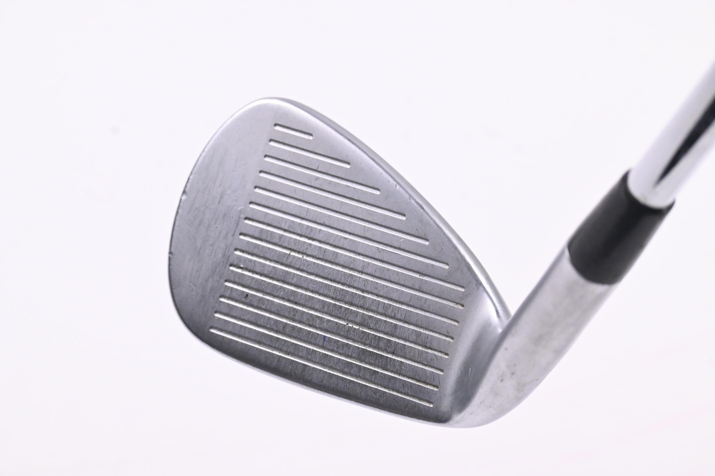 Mizuno JPX 921 Hot Metal Pitching Wedge / 44 Degree / Regular Flex KBS
