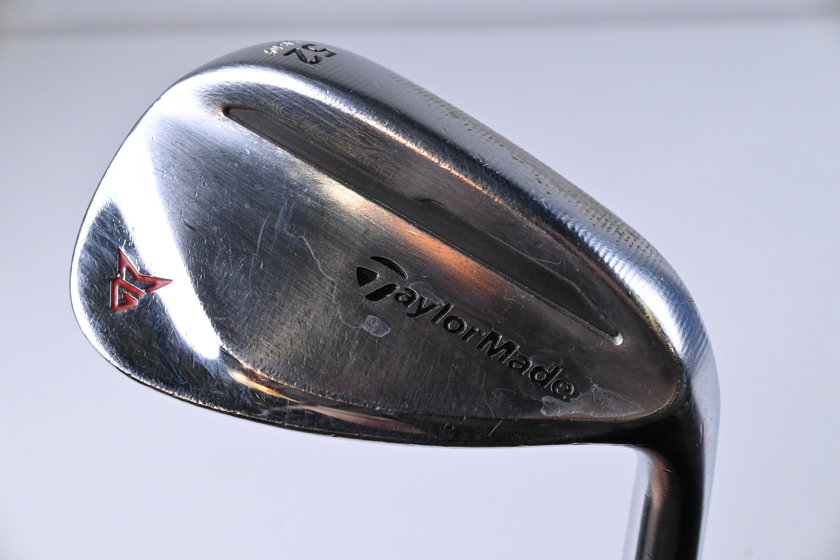 Taylormade Milled Grind 2 Chrome Gap Wedge / 52 Degree / Stiff Flex Dynamic Gold