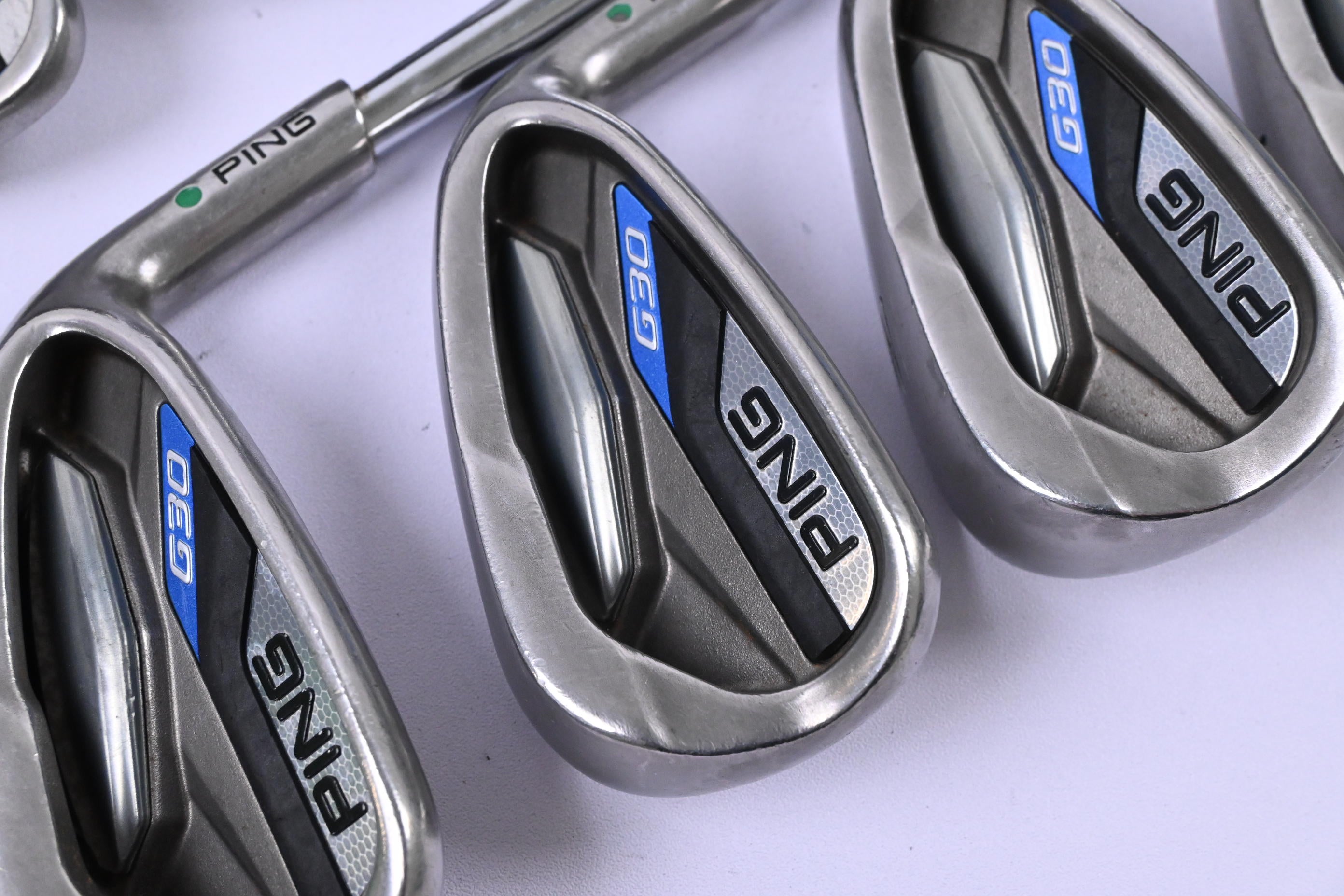 Ping G30 Irons / 4-PW+SW / Green Dot / Stiff Flex Ping CFS Distance Shafts
