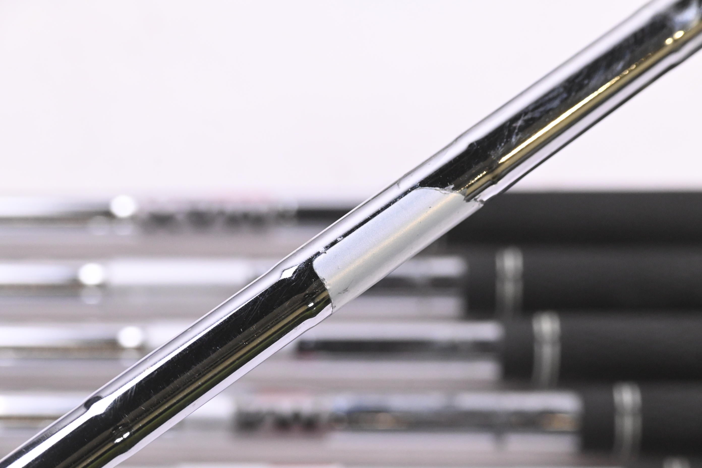 Taylormade M4 Irons / 5-PW+SW / Regular Flex KBS MAX 85 Shafts