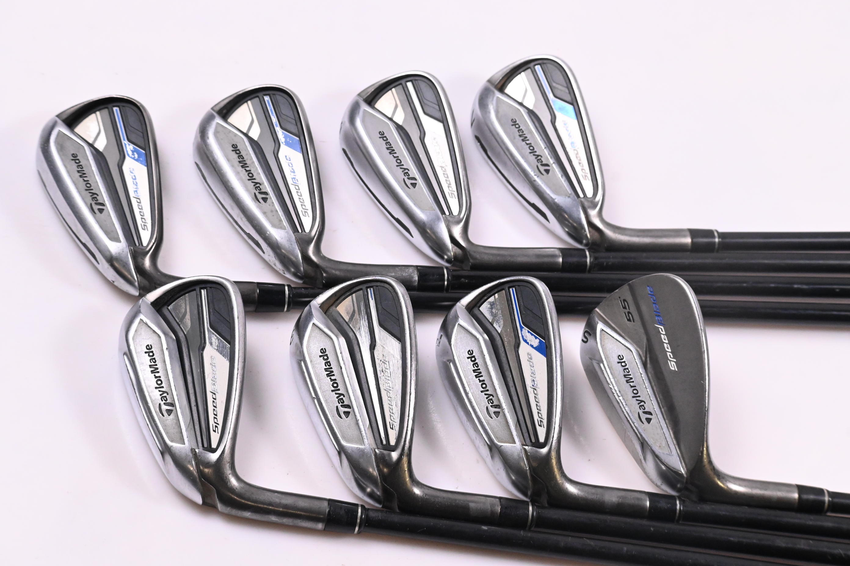 Left Hand Taylormade Speedblade Irons / 4-PW+SW / Regular Flex Velox T 65 Shafts