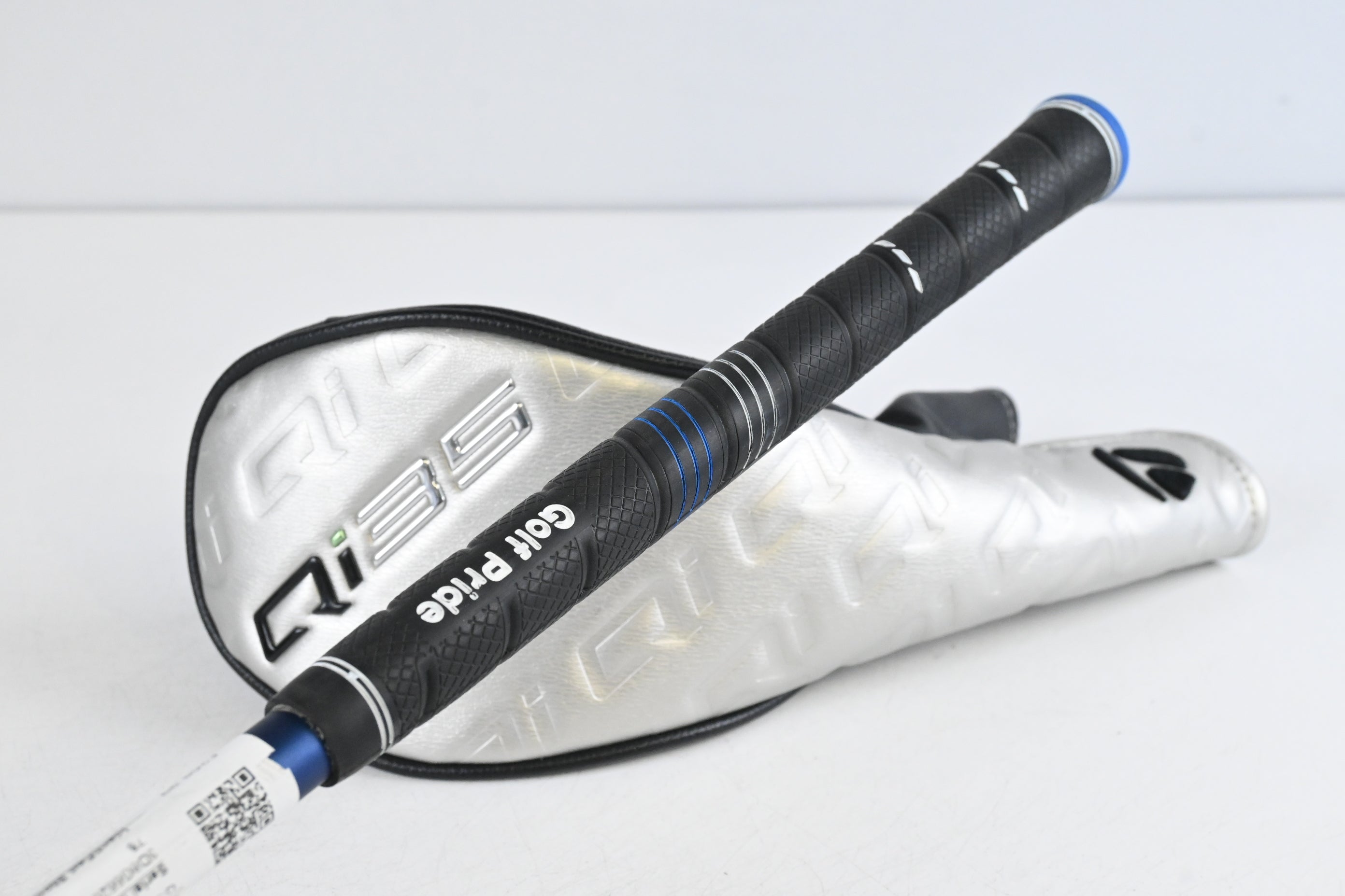 Taylormade Qi35 #5 Wood / 18 Degree / Regular Flex Fujikura Ventus Blue 5