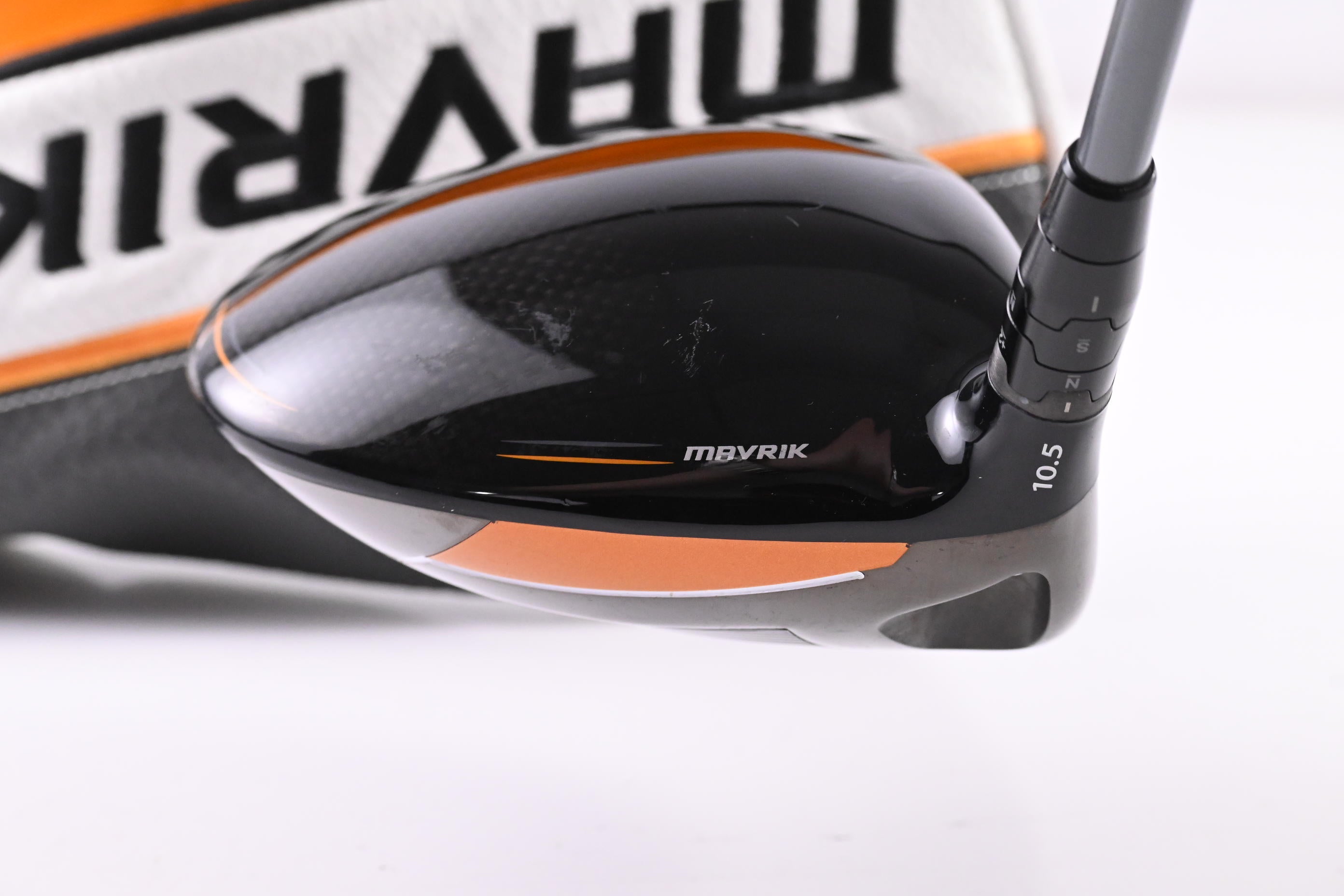 Left Hand Callaway Mavrik Driver / 10.5 Degree / Regular Flex HZRDUS T800 55