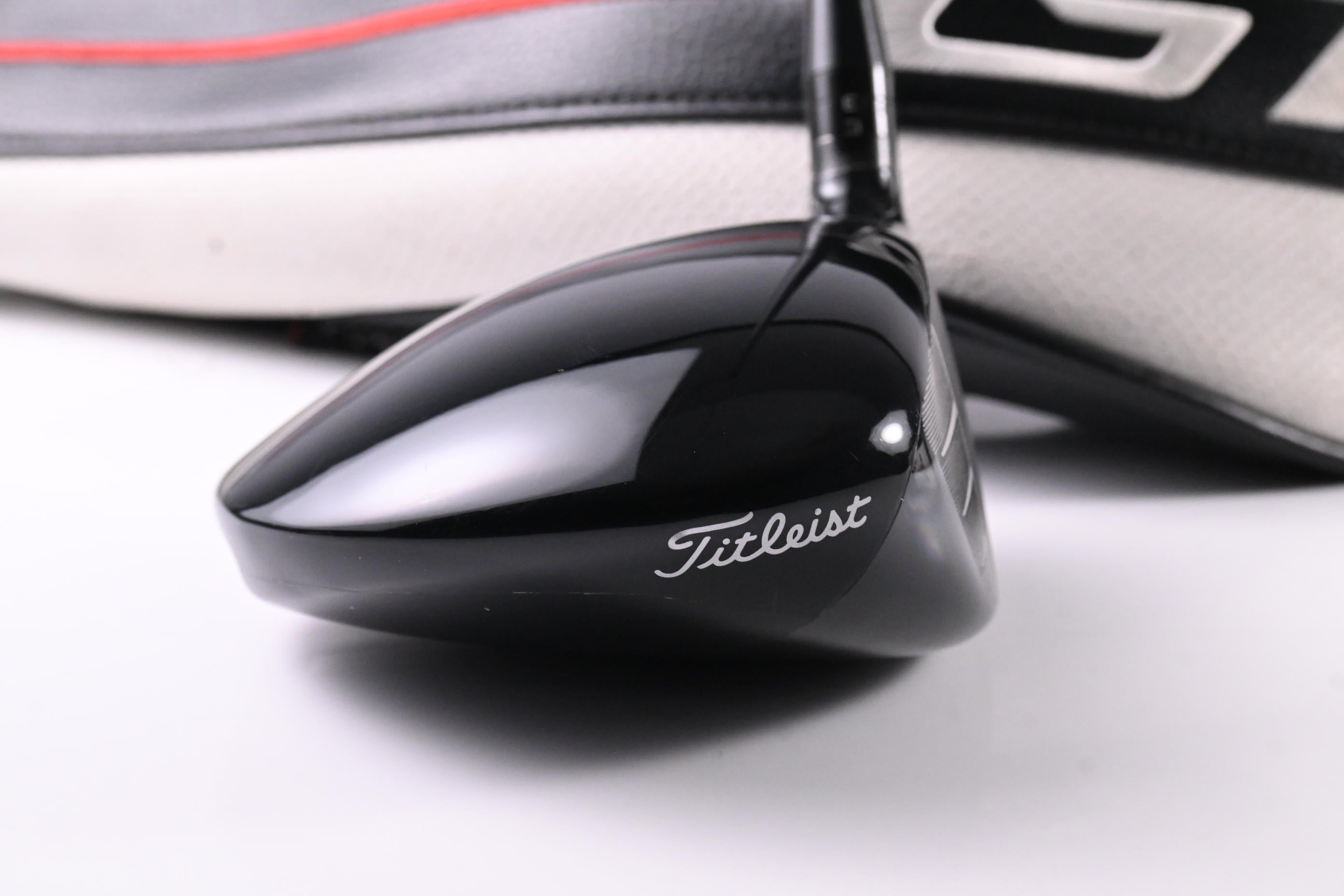 Titleist GT2 Driver / 9 Degree / Stiff Flex Tensei 1K Blue 55 Shaft