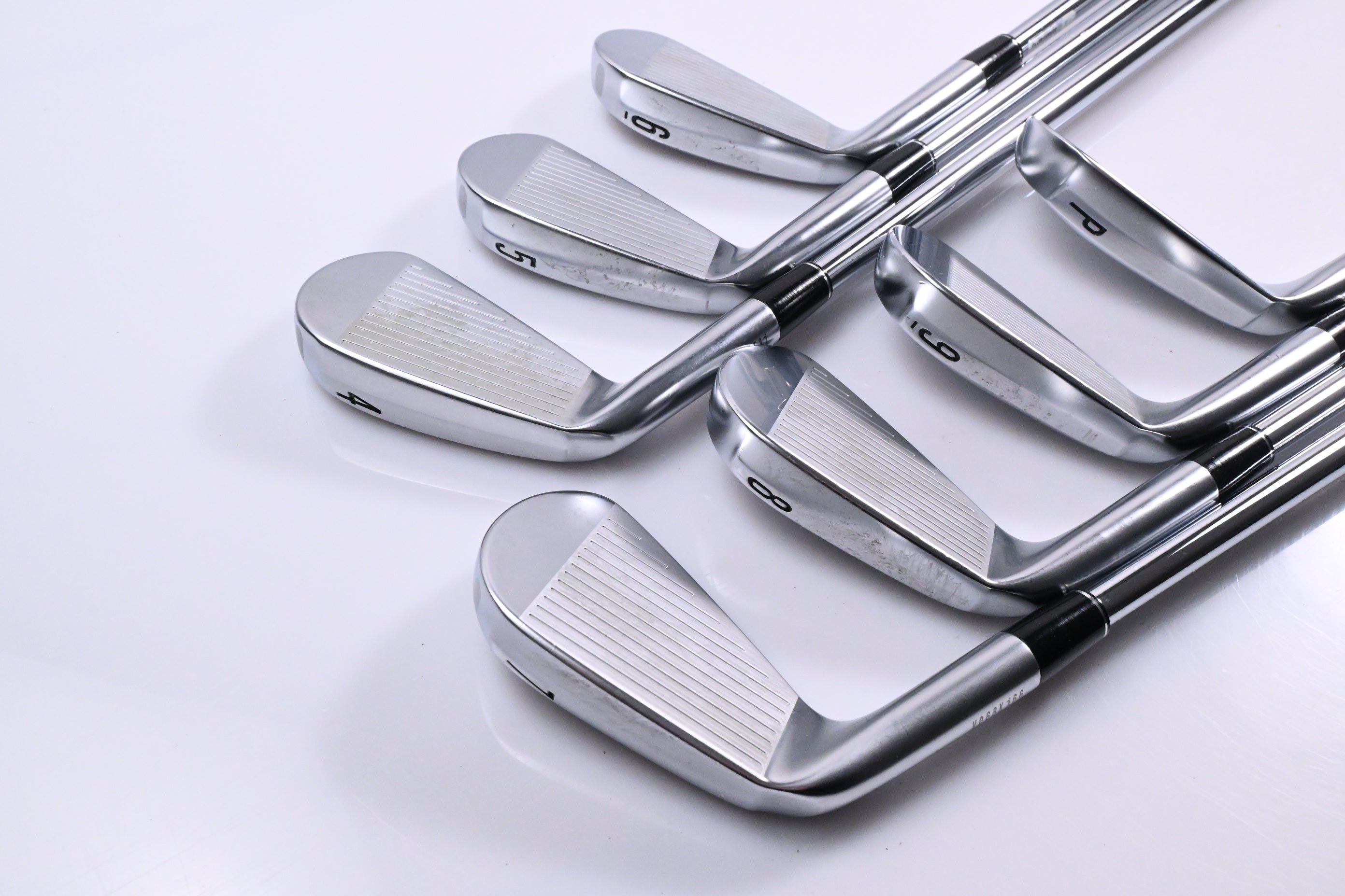 Srixon ZXi7 Irons / 4-PW / Stiff Flex N.S.Pro Modus3 Tour 120 Shafts
