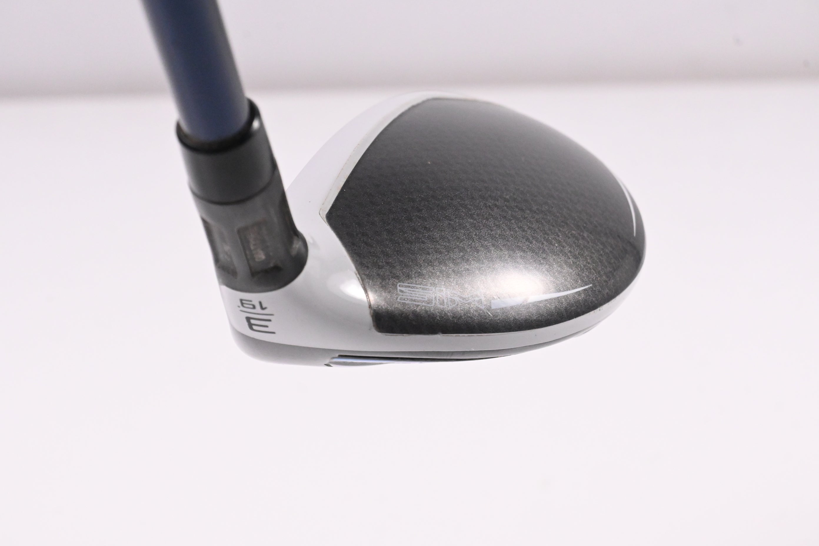 Taylormade SIM Max #3 Hybrid / 19 Degree / Stiff Flex Fujikura Ventus Blue 7