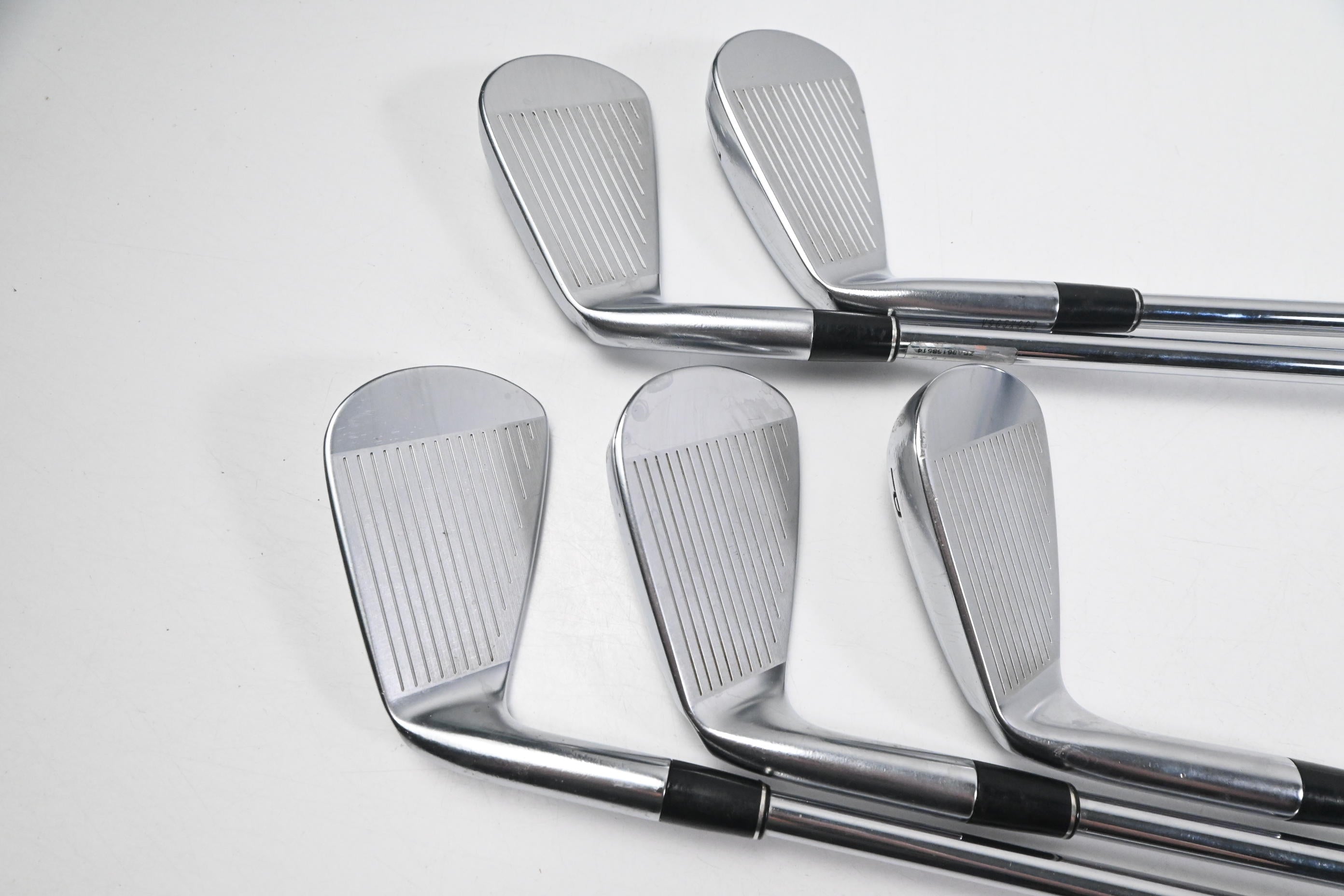 Srixon ZXi5 Irons / 6-PW / Regular Flex Dynamic Gold Mid100 R300 Shafts