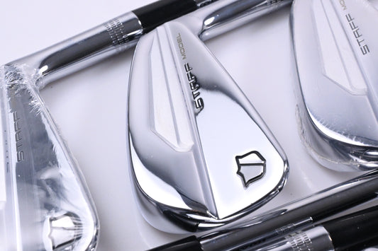 Wilson Staff Model Blade 2024 Irons / 4-PW / Stiff Flex Dynamic Gold Mid 115