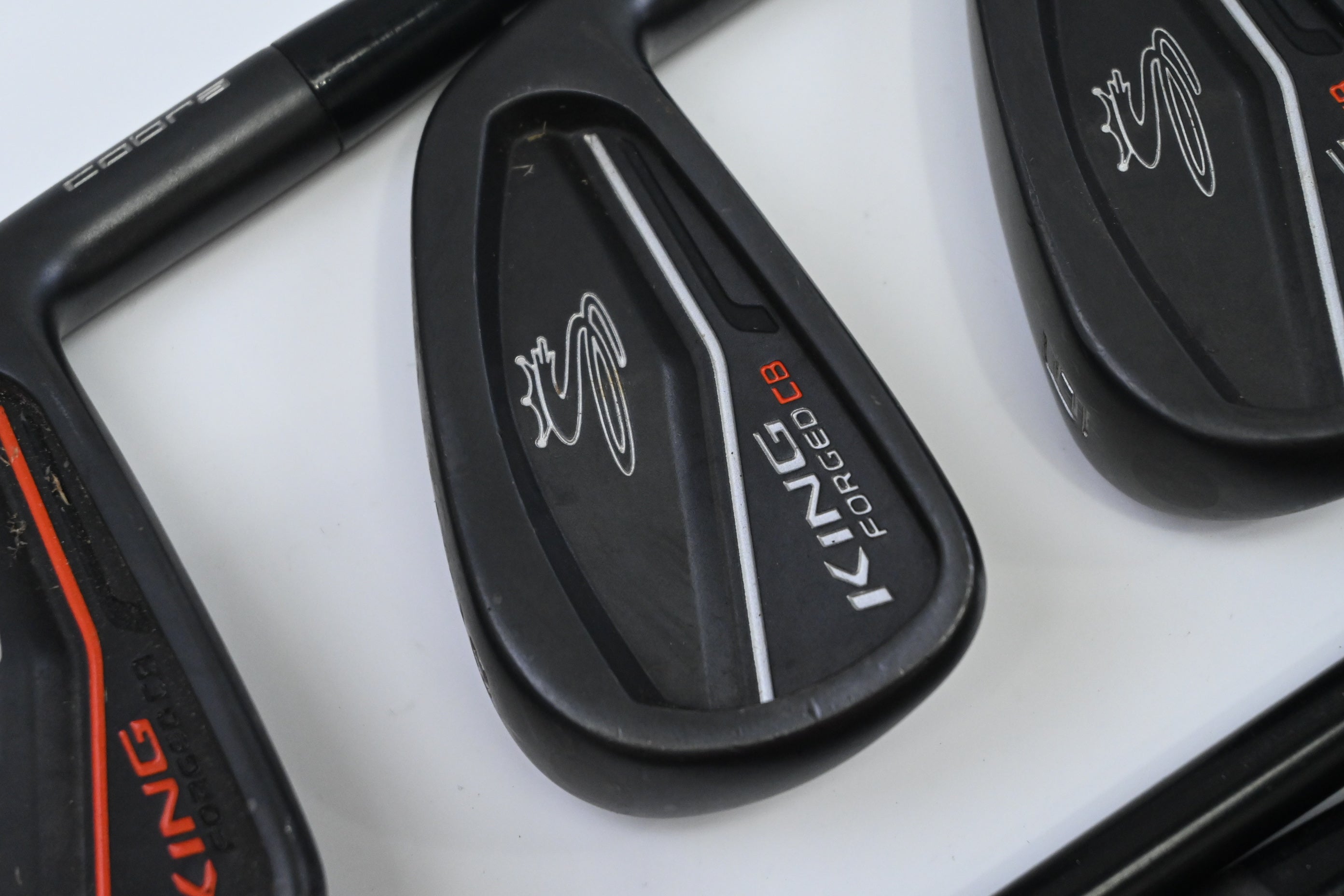 Cobra King Forged CB/MB 2019 Black Irons / 4-PW / Stiff Flex AMT White S300