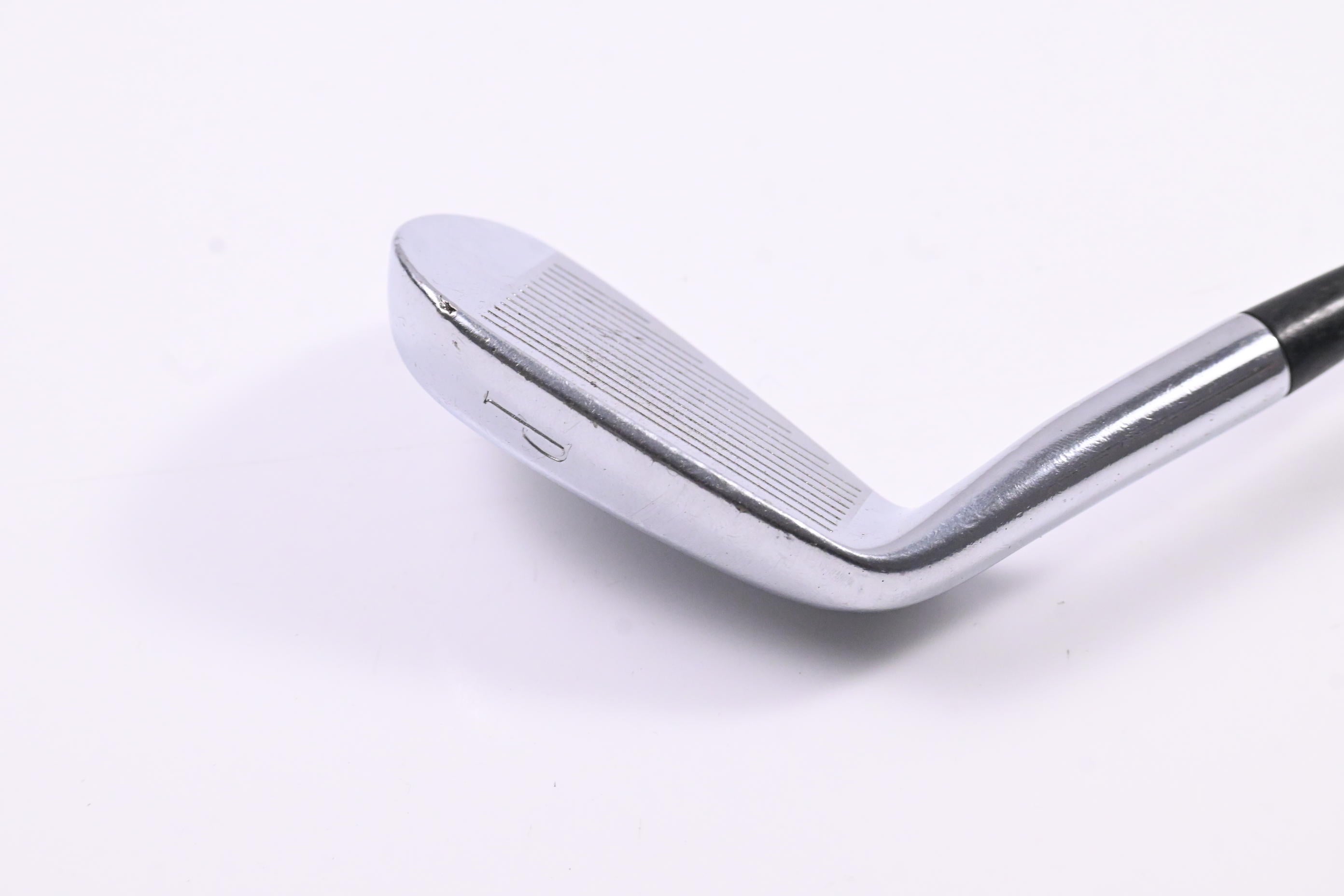 Mizuno MP-30 Pitching Wedge / 46 Degree / Stiff Flex Dynamic Gold S300