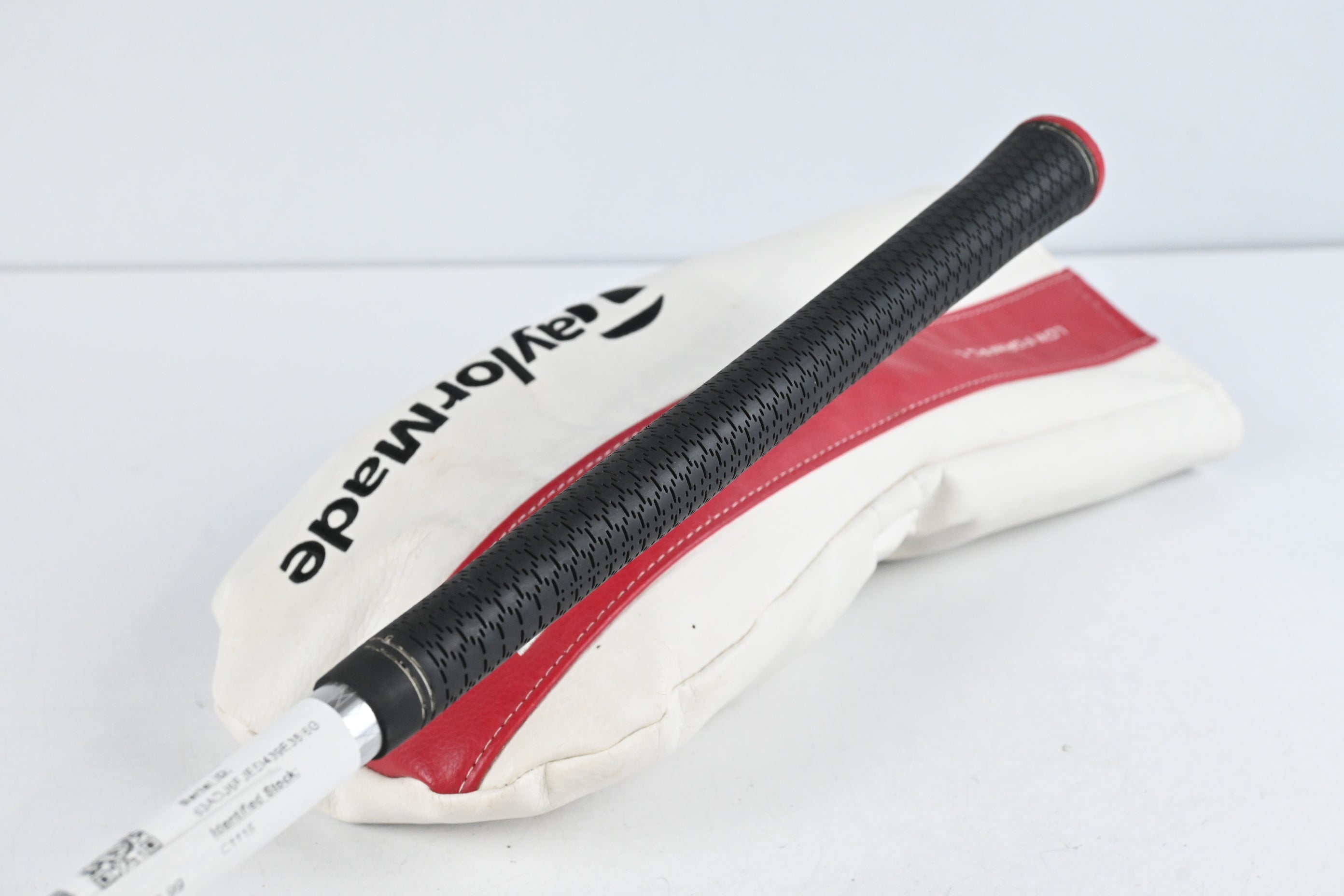 Taylormade R15 Driver / 12 Degree / Regular Flex Speeder Evolution 57 Shaft