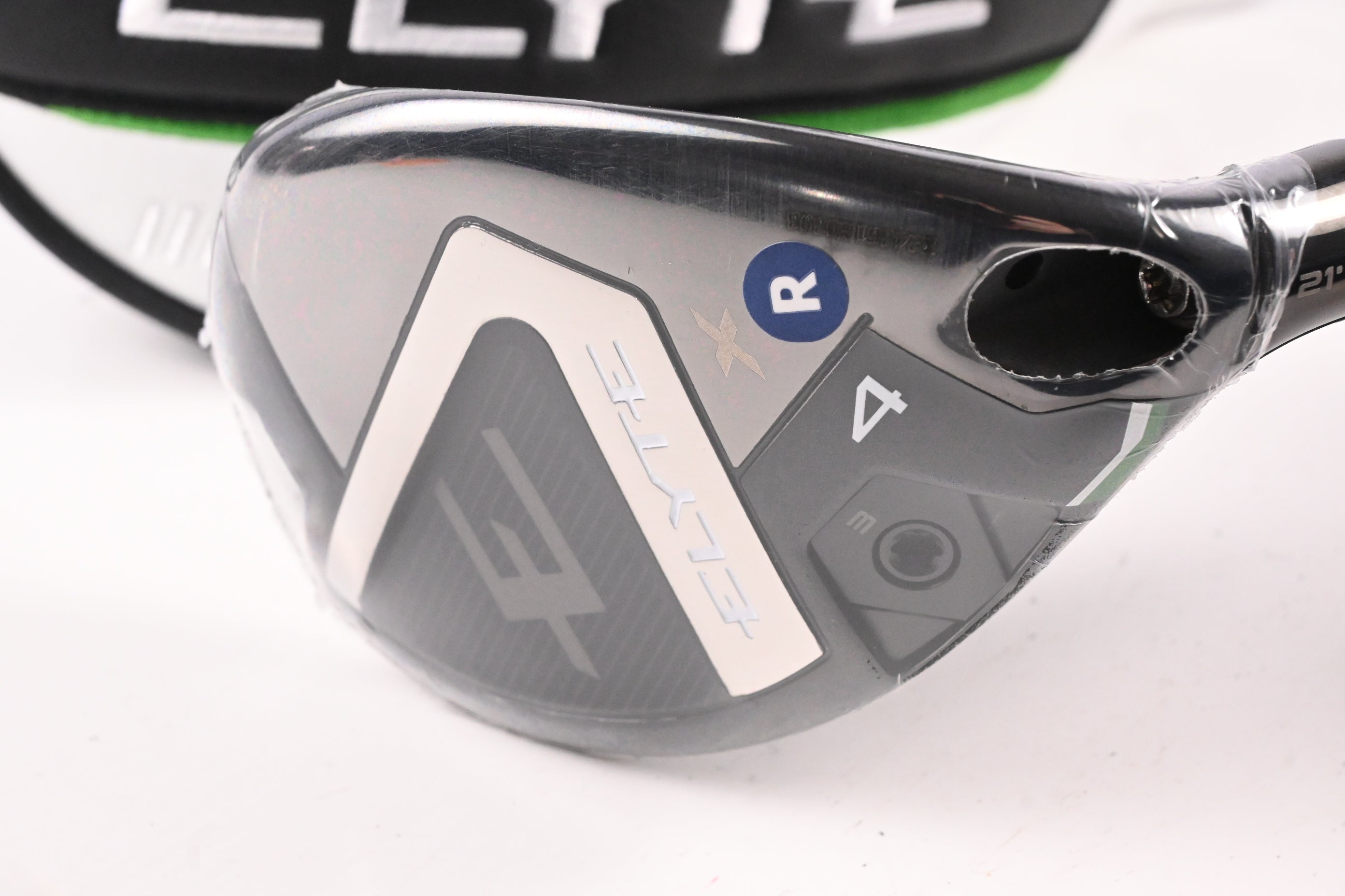 Callaway Elyte X #4 Hybrid / 21 Degree / Regular Flex Denali Charcoal 60 Shaft