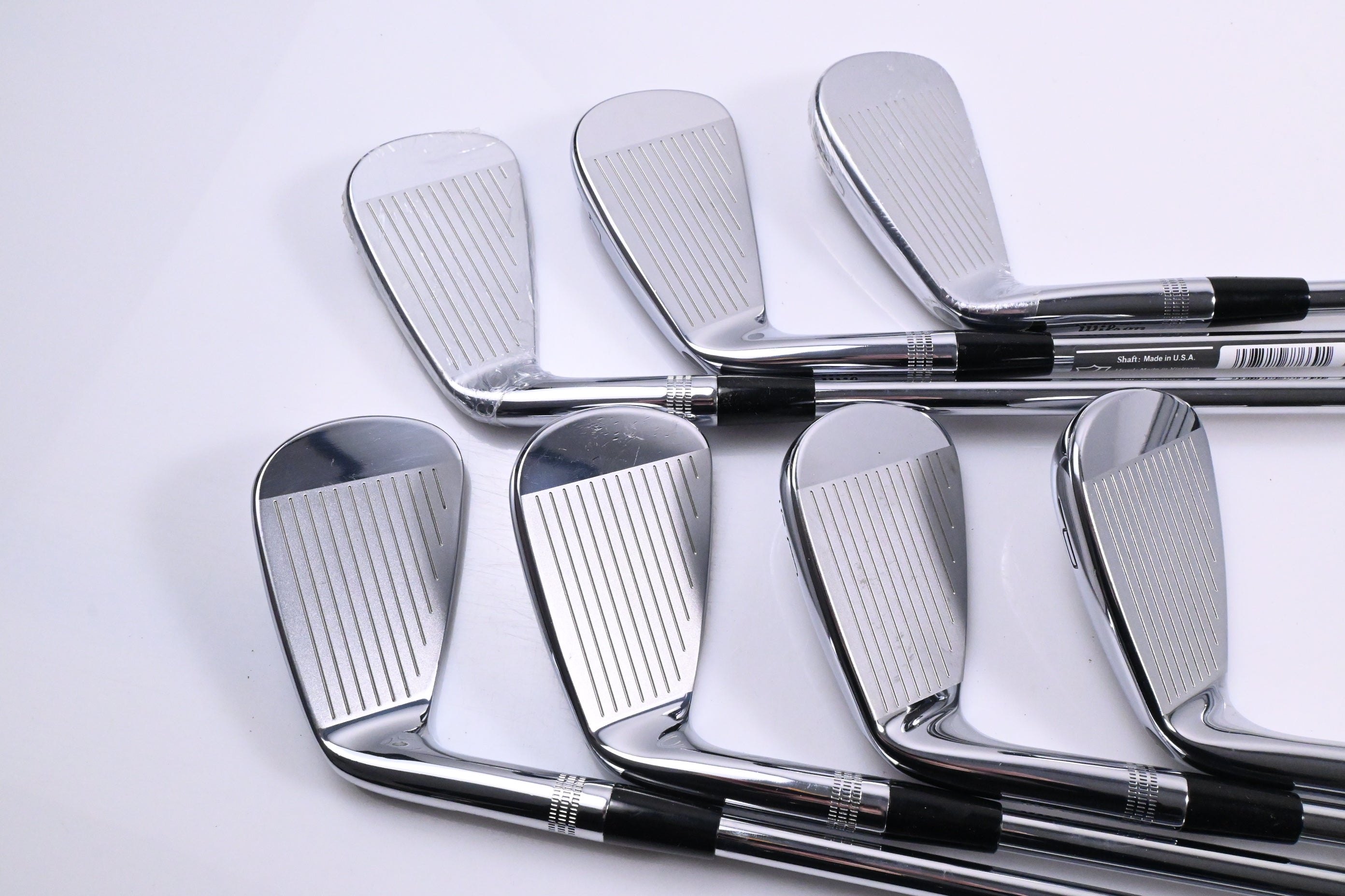 Wilson Staff Model Blade 2024 Irons / 4-PW / Stiff Flex Dynamic Gold Mid 115