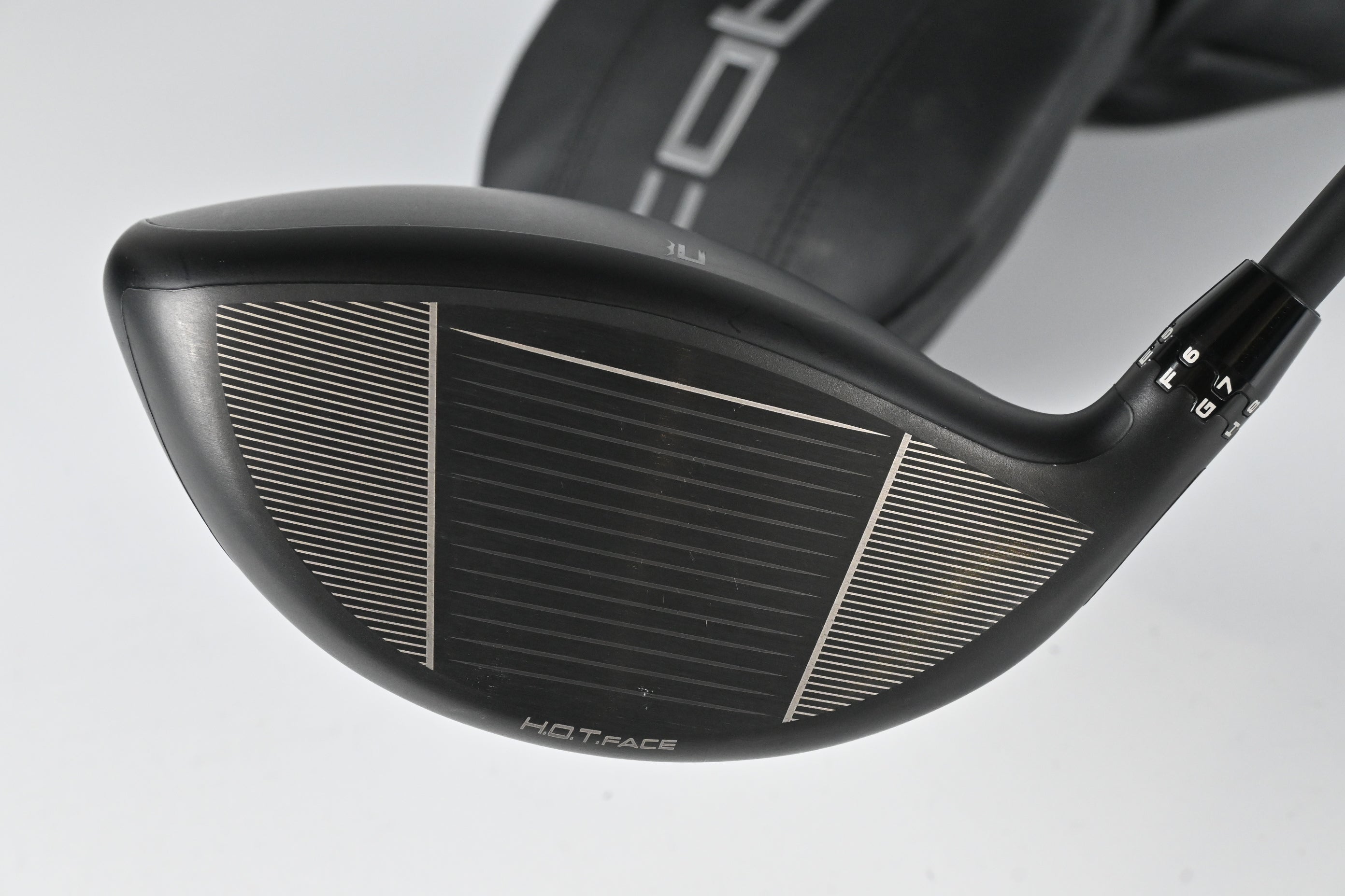 Cobra DS-Adapt MAX-D Driver / 10.5 Degree / Senior Flex Vanquish 4 Shaft