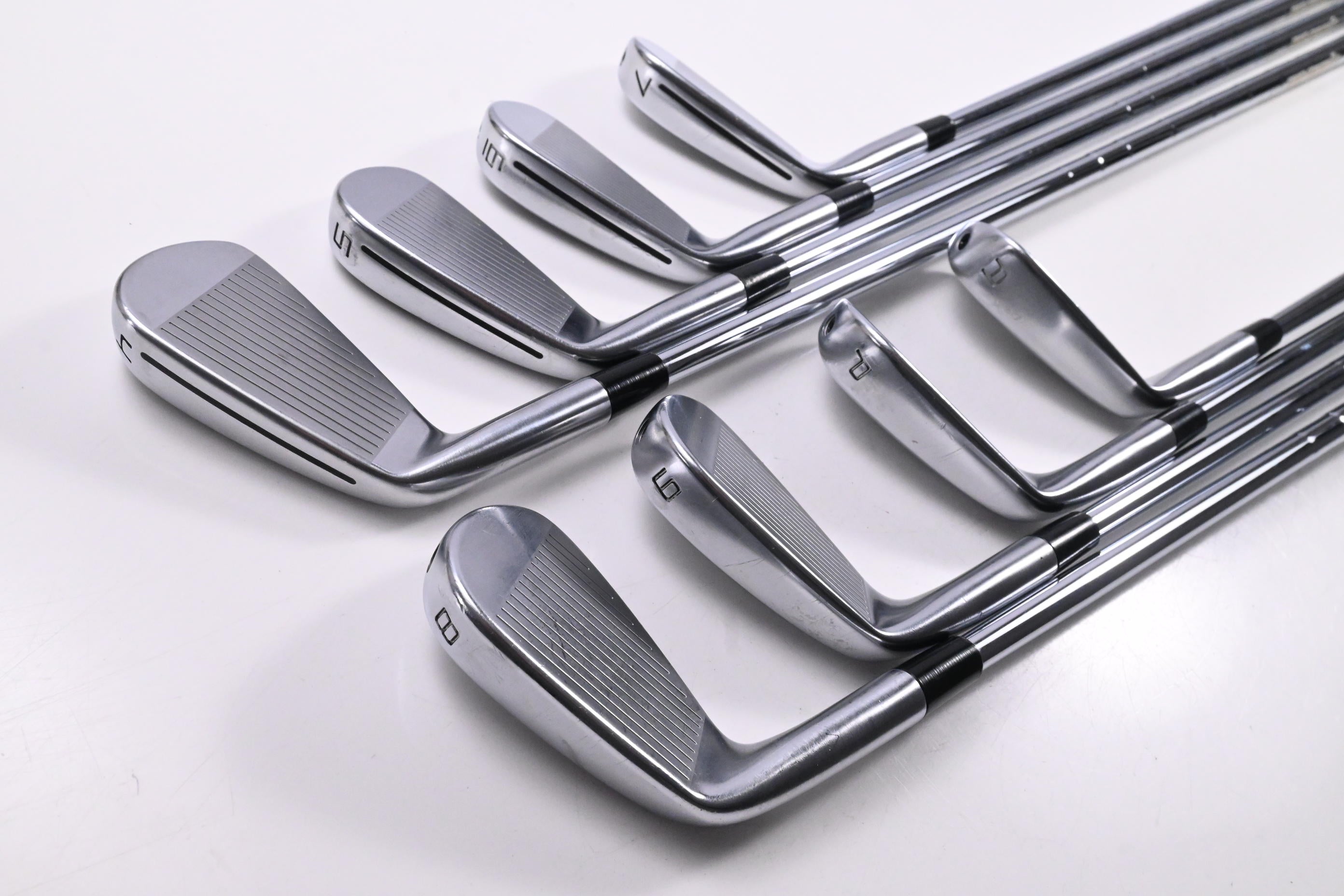 Taylormade P770 2024 Irons / 4-PW+AW / Stiff Flex Dynamic Gold 105 S300 Shafts