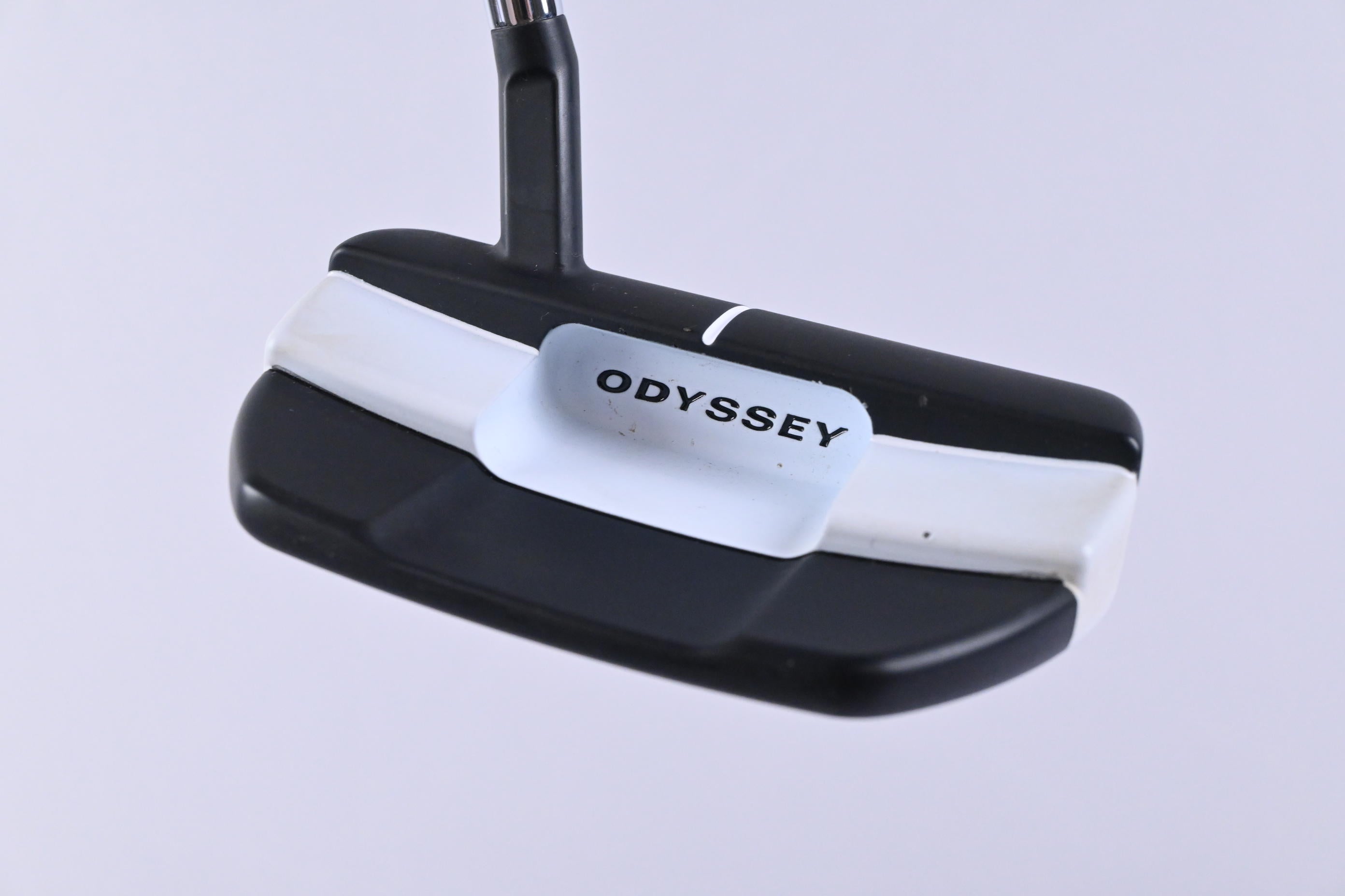 Odyssey White Hot Versa Three T Putter / 33 Inch
