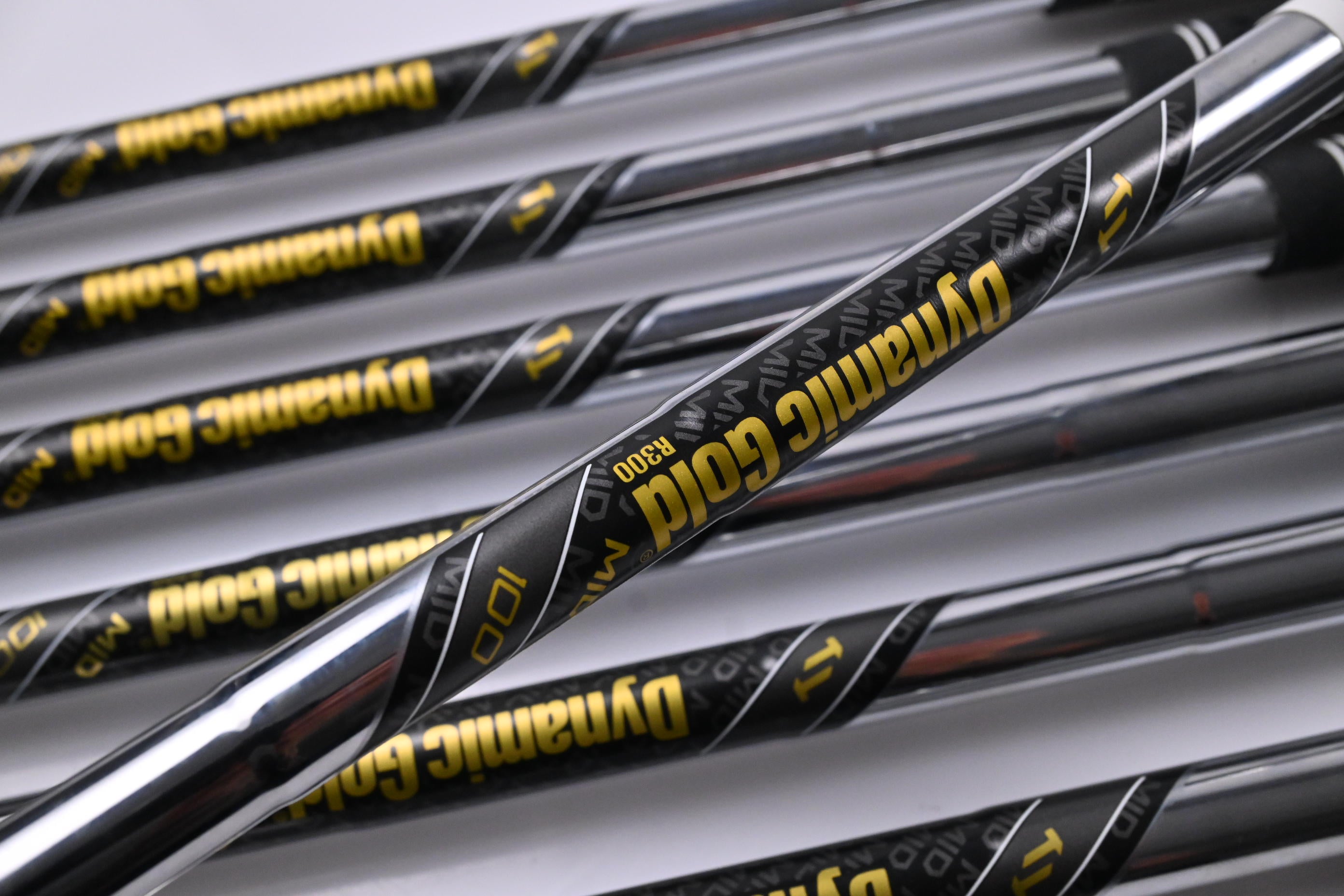 Ping G740 Irons / 5-PW+56 Degree / Blue Dot / Regular Flex Dynamic Gold Mid 100