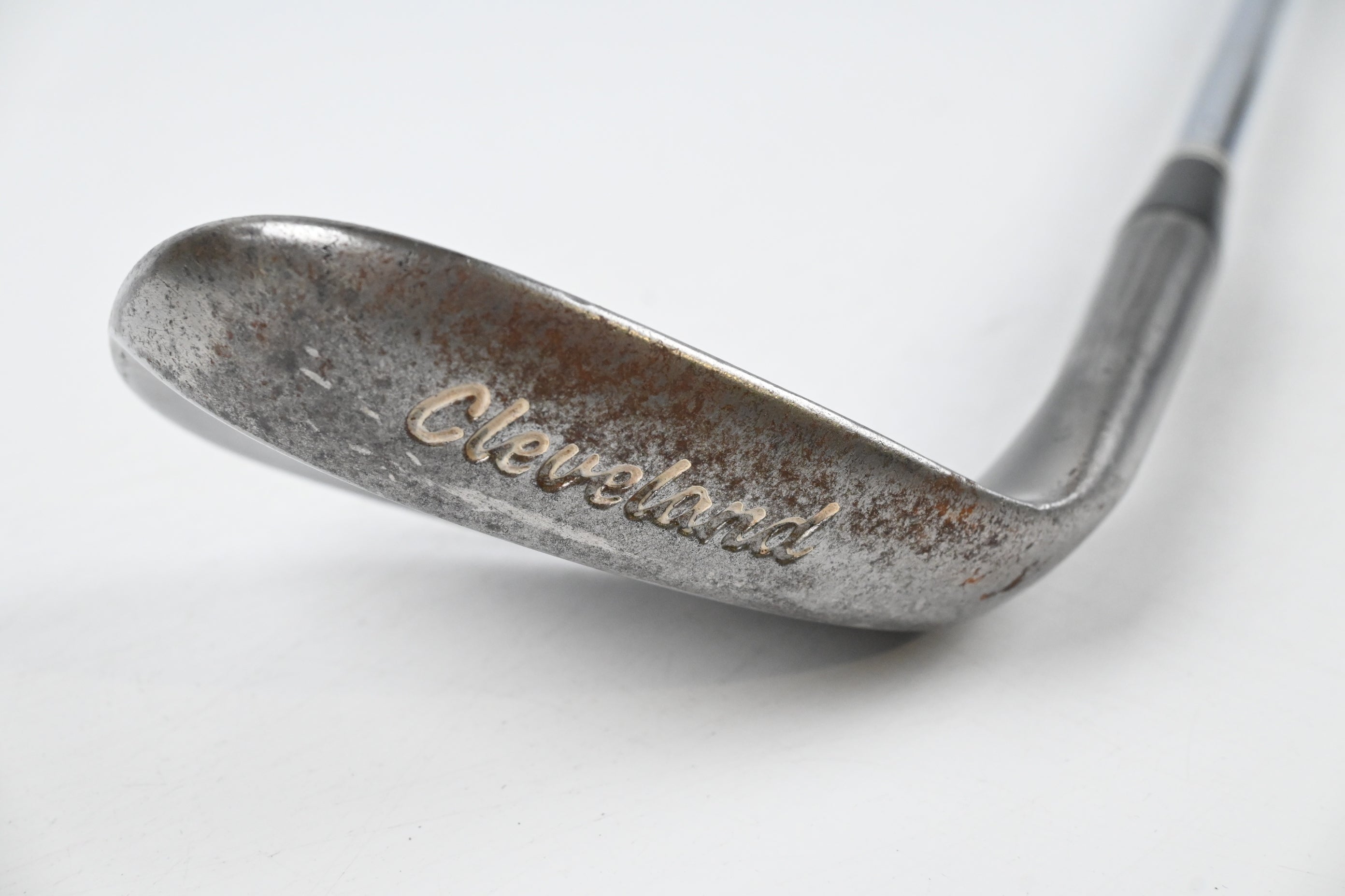 Cleveland Reg 588 RTG Lob Wedge / 60 Degree / Stiff Flex Dynamic Gold Shaft